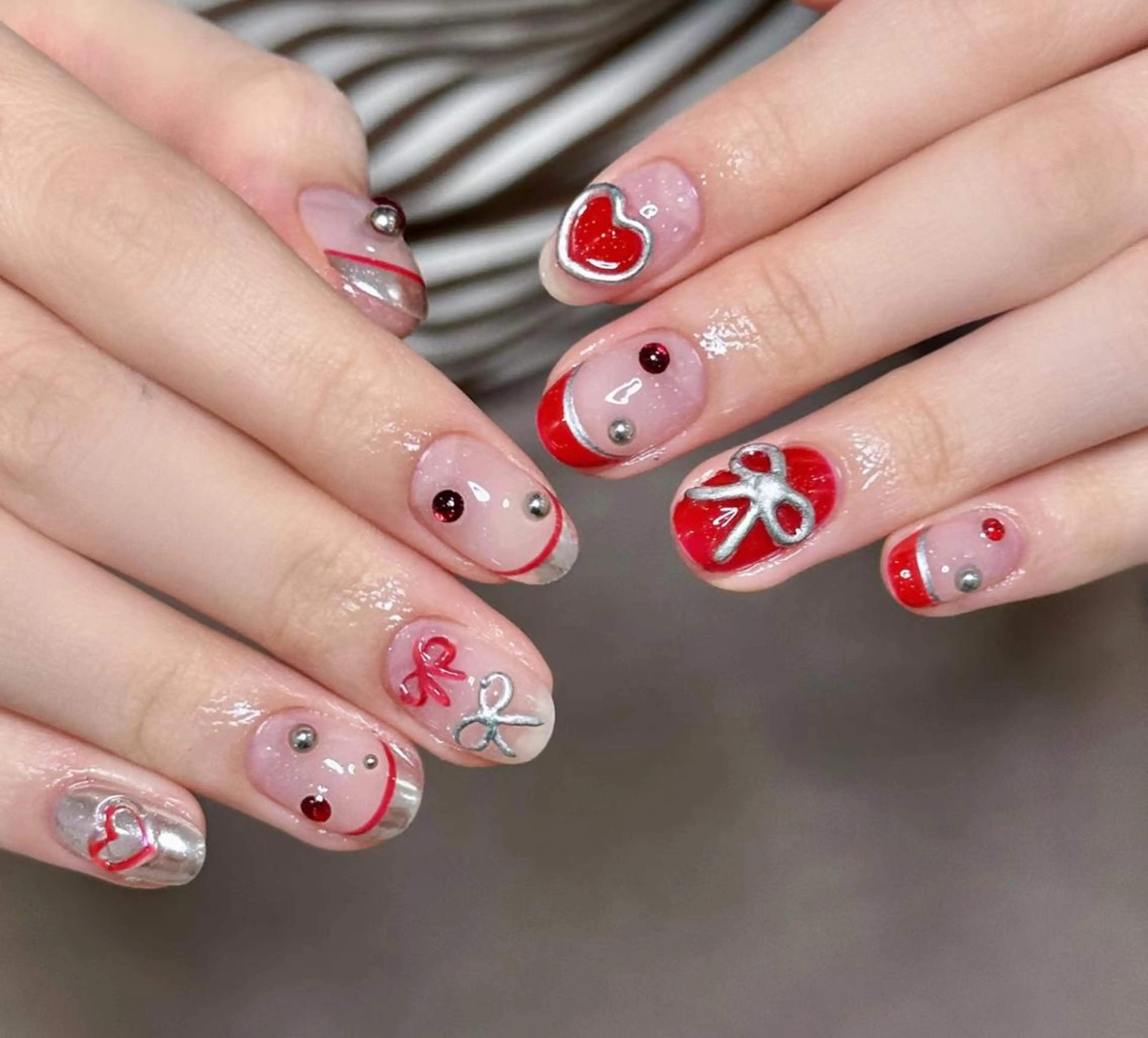 ネイル ハンドネイル 🎀 Ayaka_nailのネイルデザイン