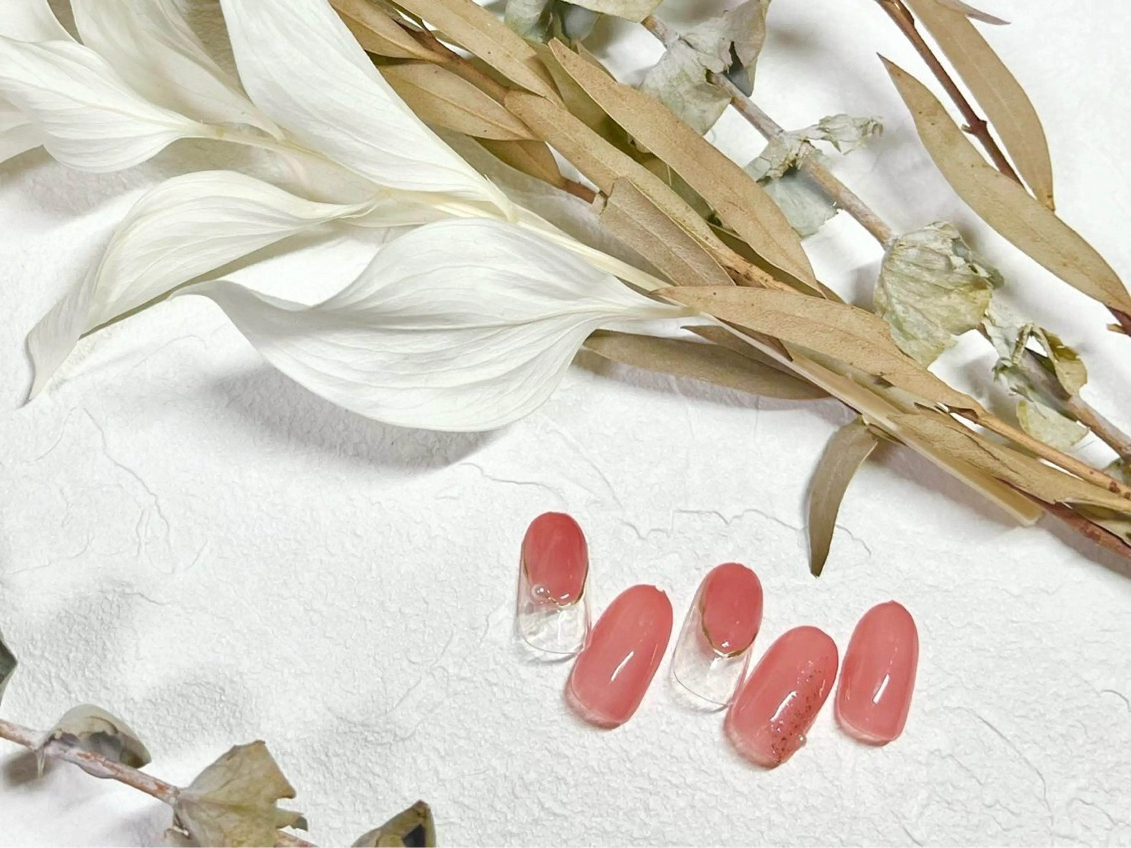 ネイル フットネイル ジェルネイル キラキラネイル メンズネイル パラジェル ハンドネイル kiki nail たまプラーザのネイルデザイン