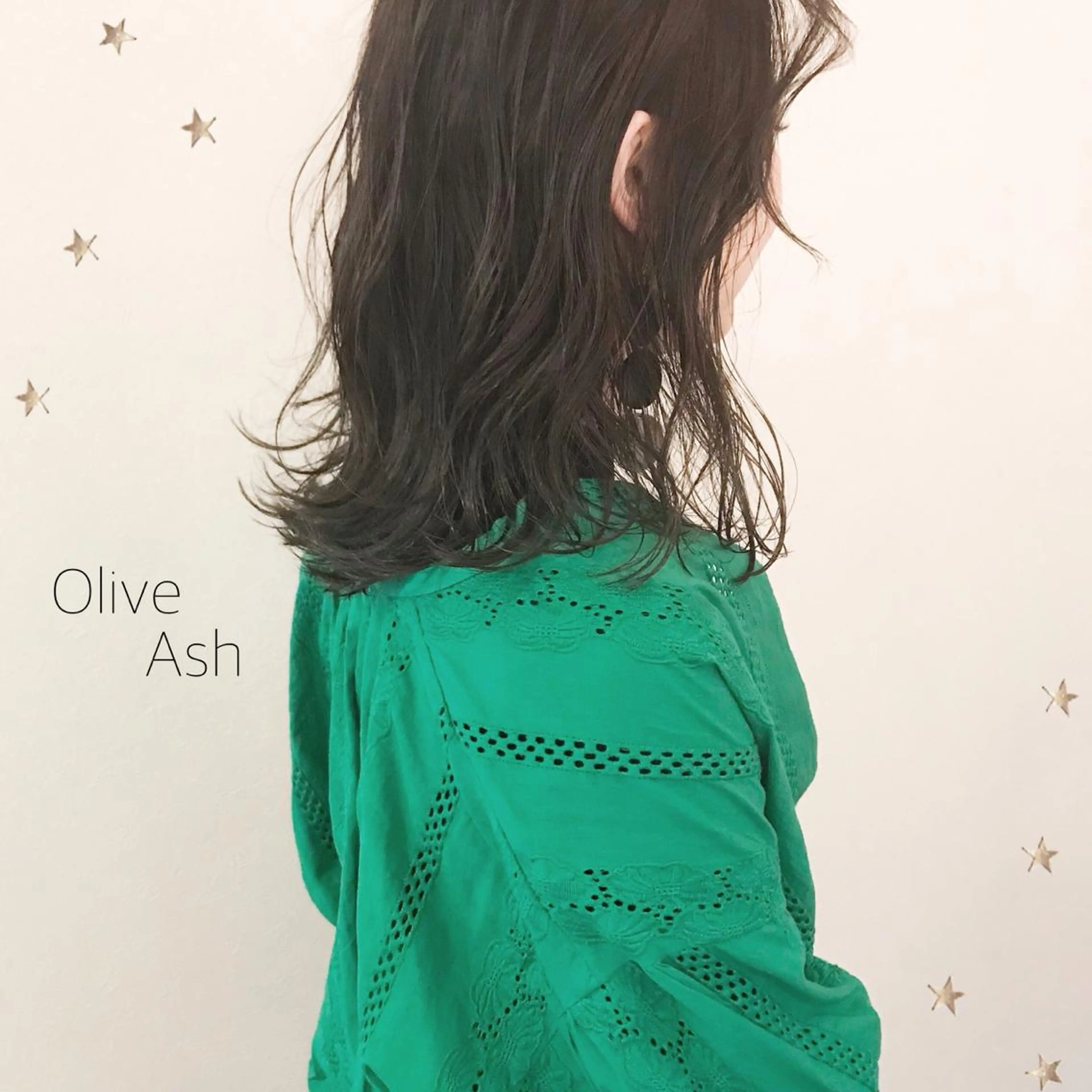 ミディアム カラー 市川 千夏のヘアスタイル