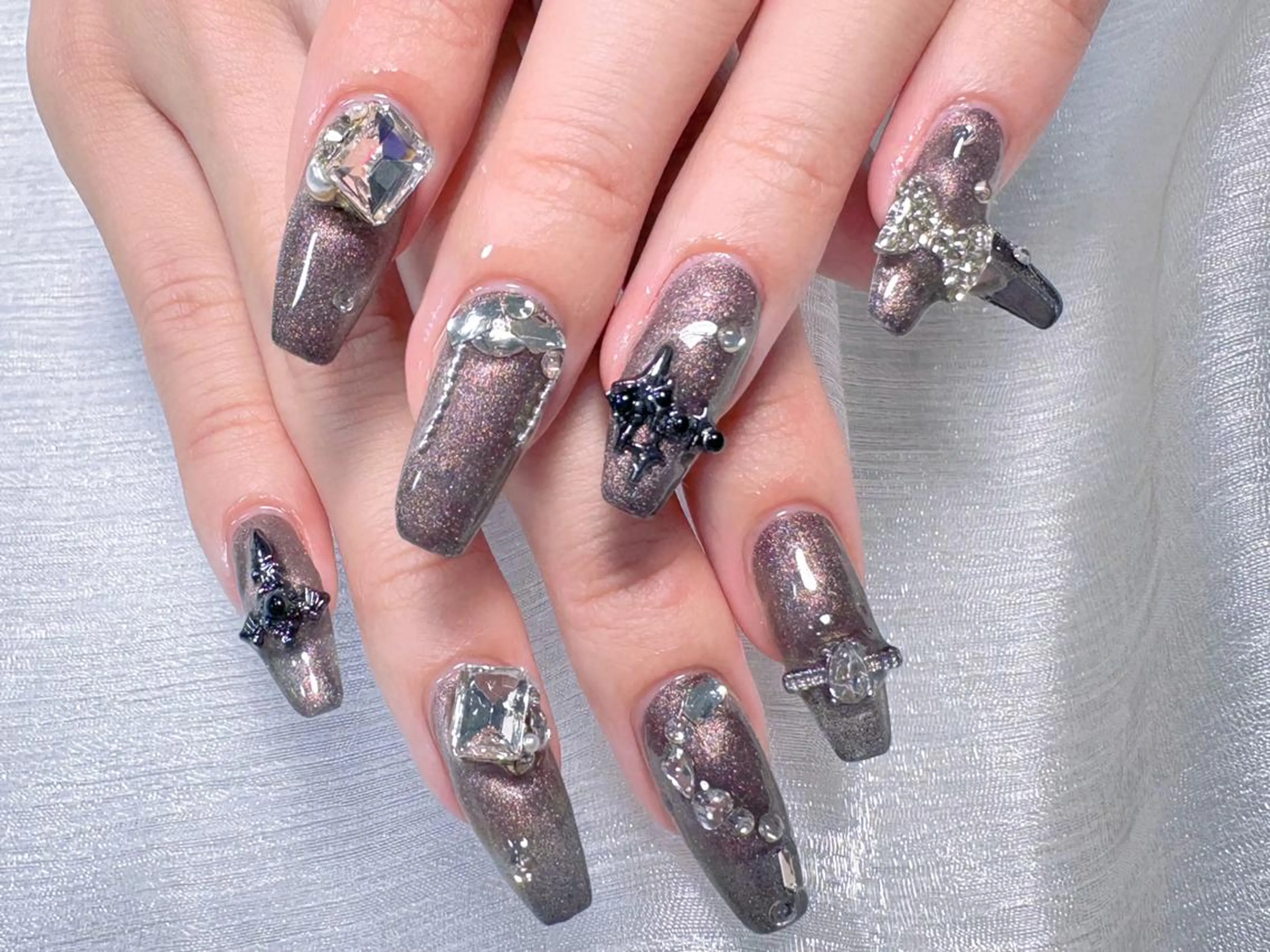 ネイル ハンドネイル Yoyo🧚‍♀️ Mina🧚‍♀️のネイルデザイン