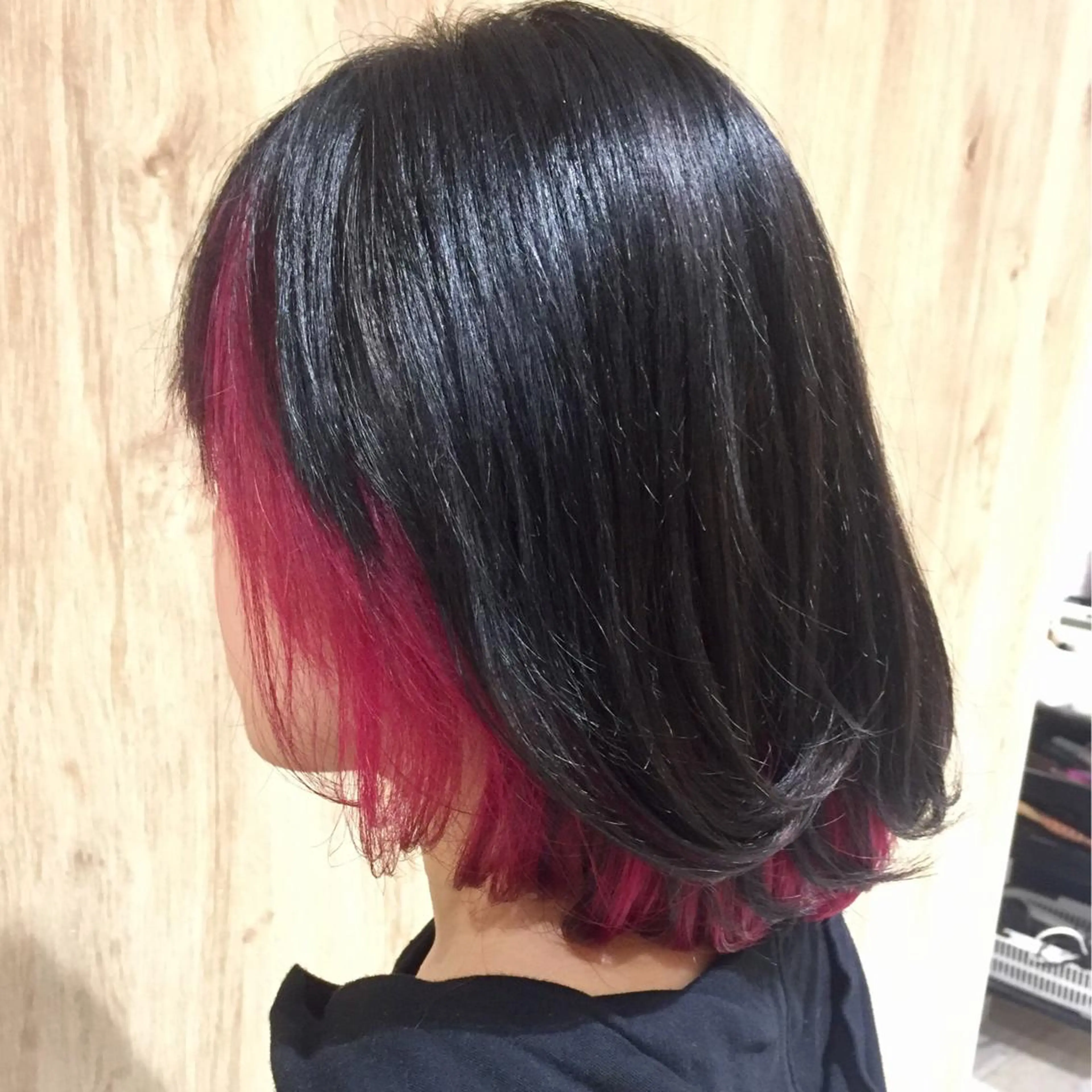 カラー インナーカラー 中林 由佳のヘアスタイル