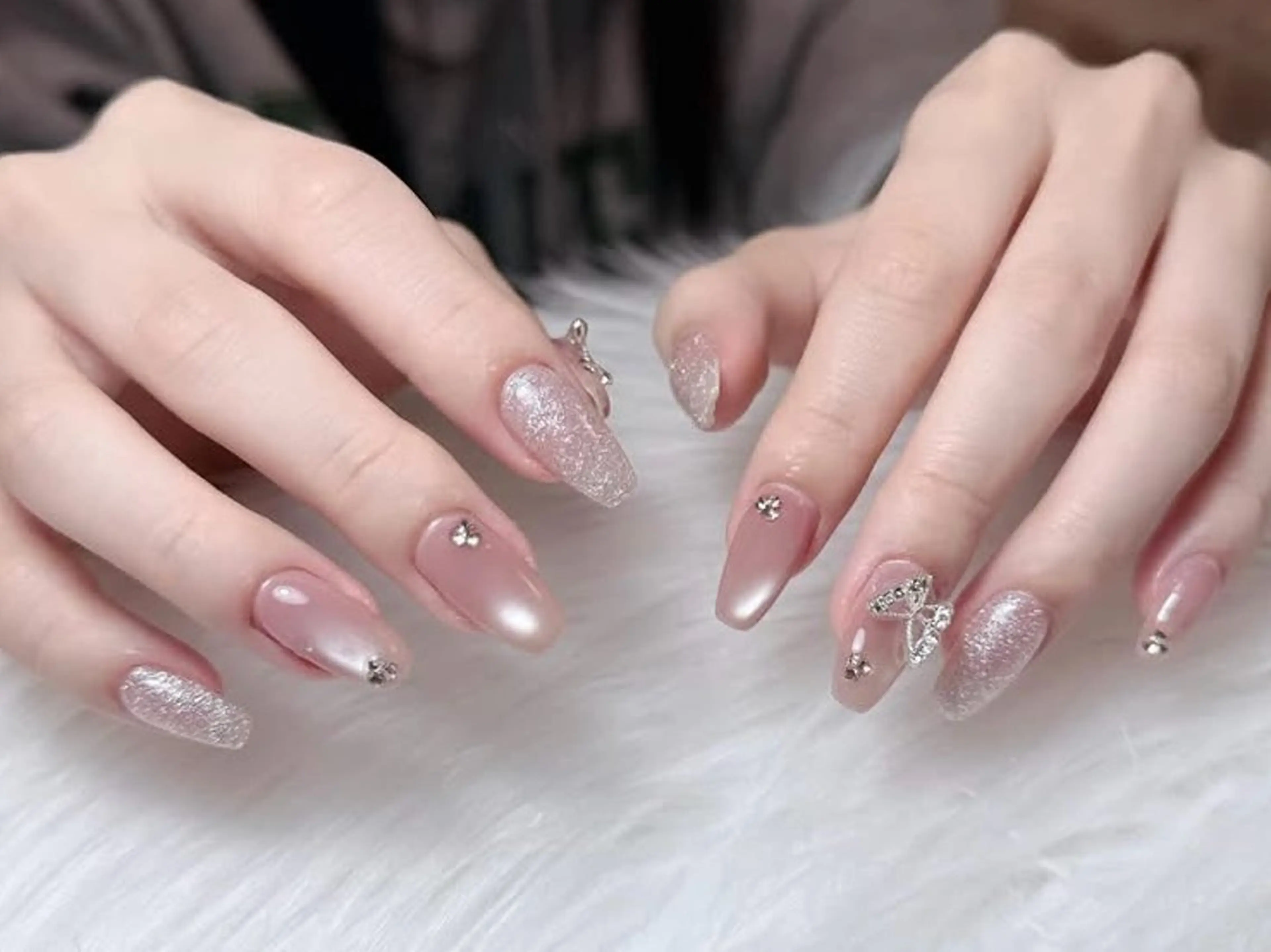 ネイル ハンドネイル T.Lee Nail Lilyのネイルデザイン
