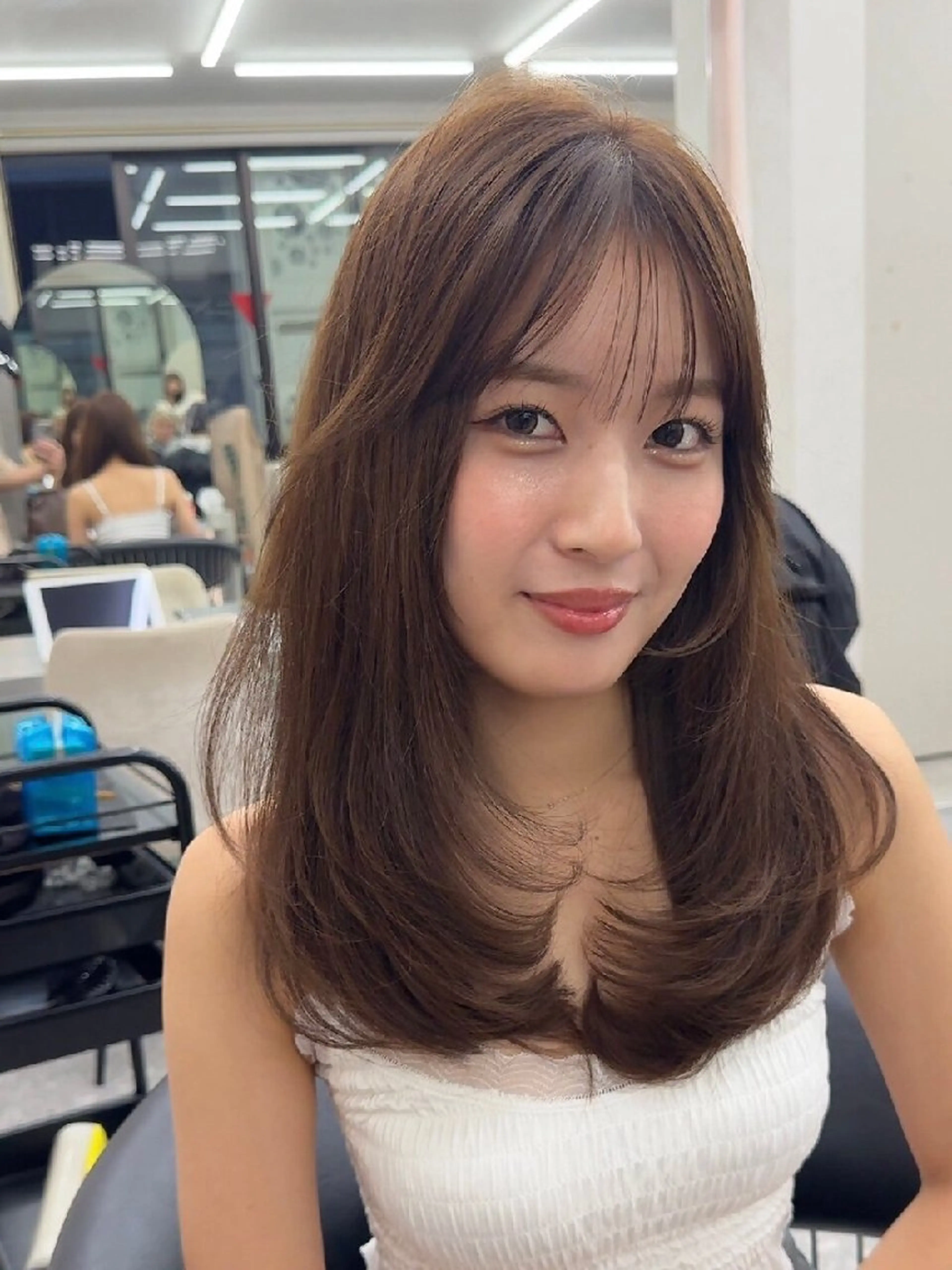 セミロング カラー トリートメント 髪質改善/韓国ヘア /透明感カラー🧸のヘアスタイル