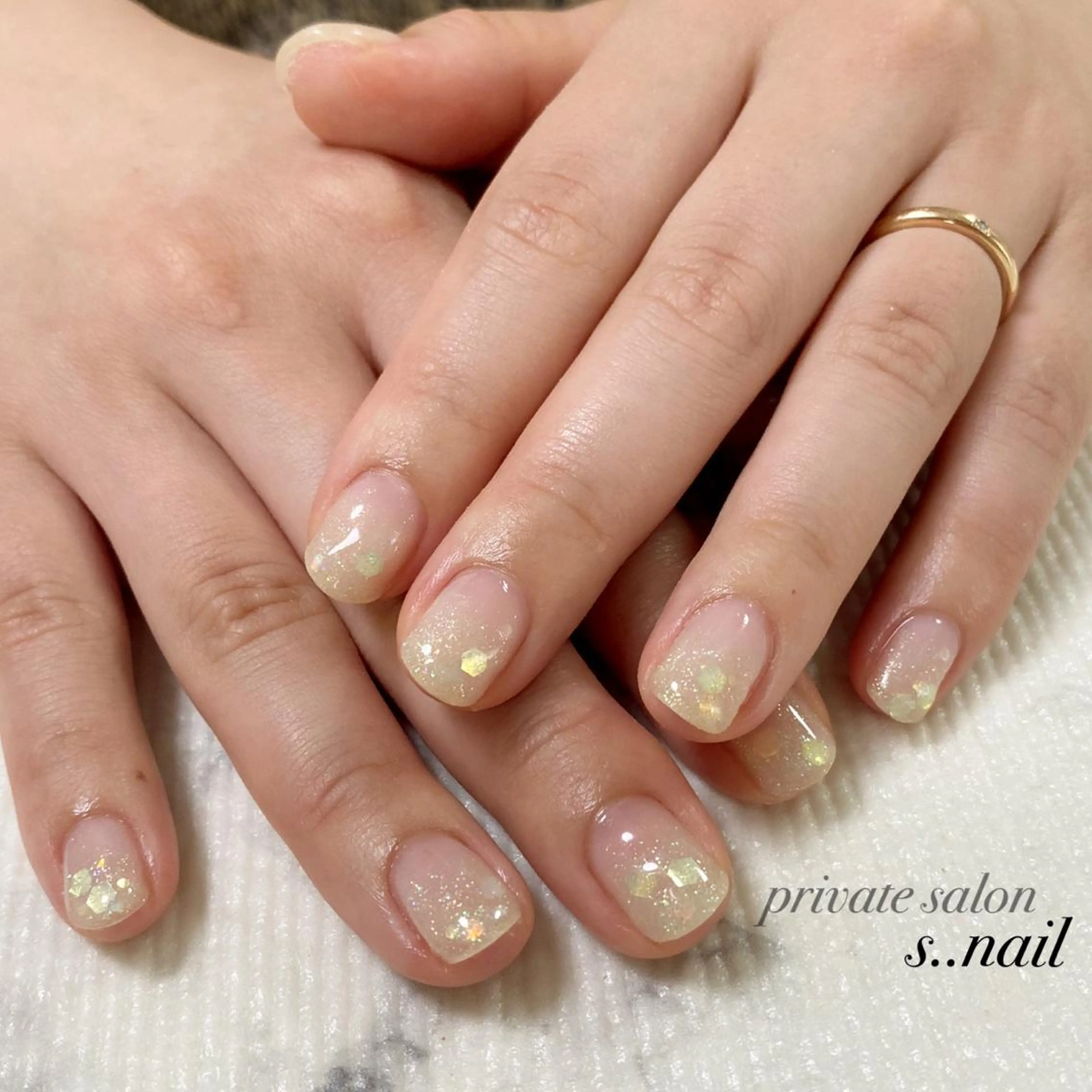 ネイル ラメ(グリッター) ホワイト ハンドネイル フットネイル s..nail / MORITAのネイルデザイン