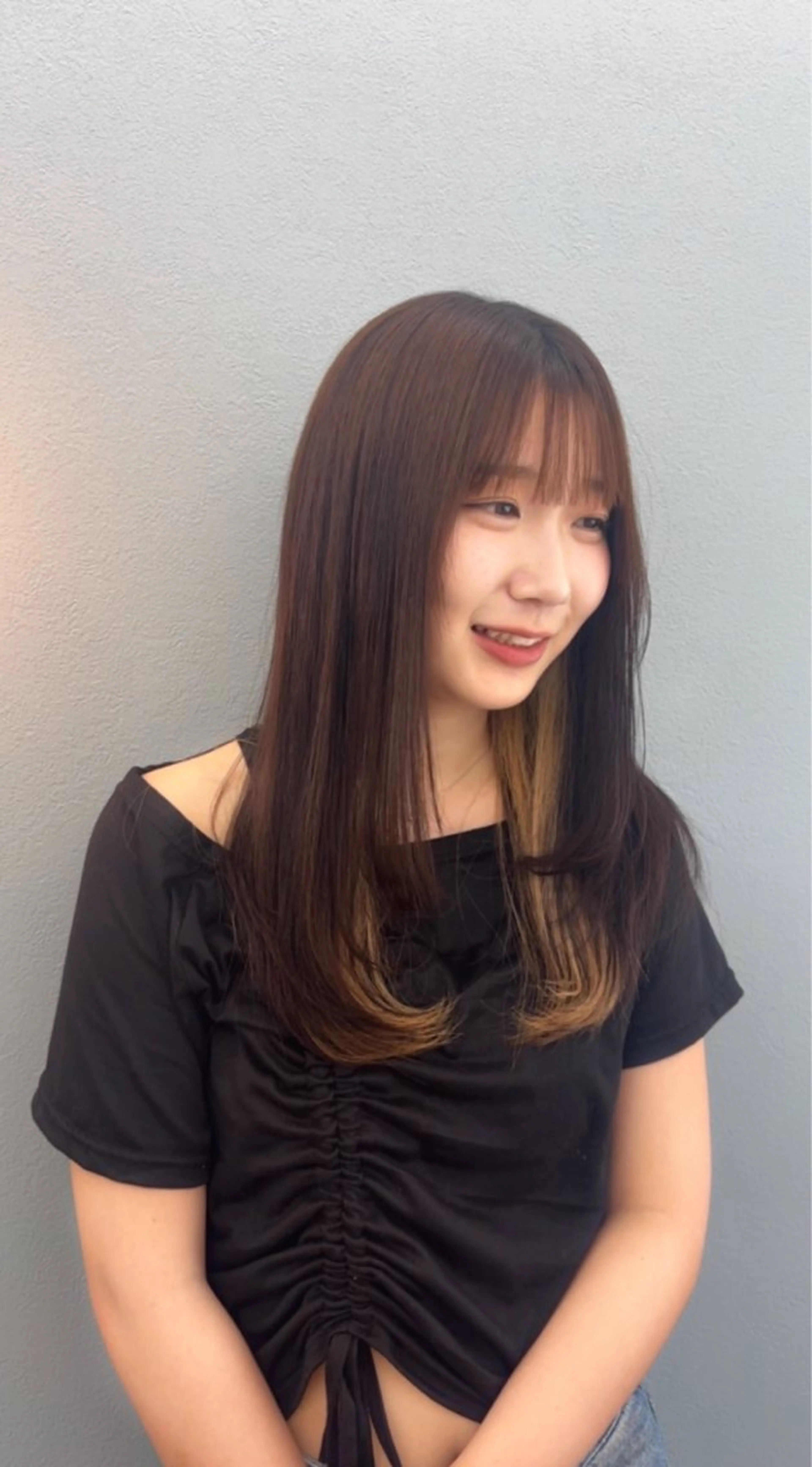 ロング レイヤーカット ローレイヤー ブリーチなしｗカラー 🐈‍⬛kotoseのヘアスタイル