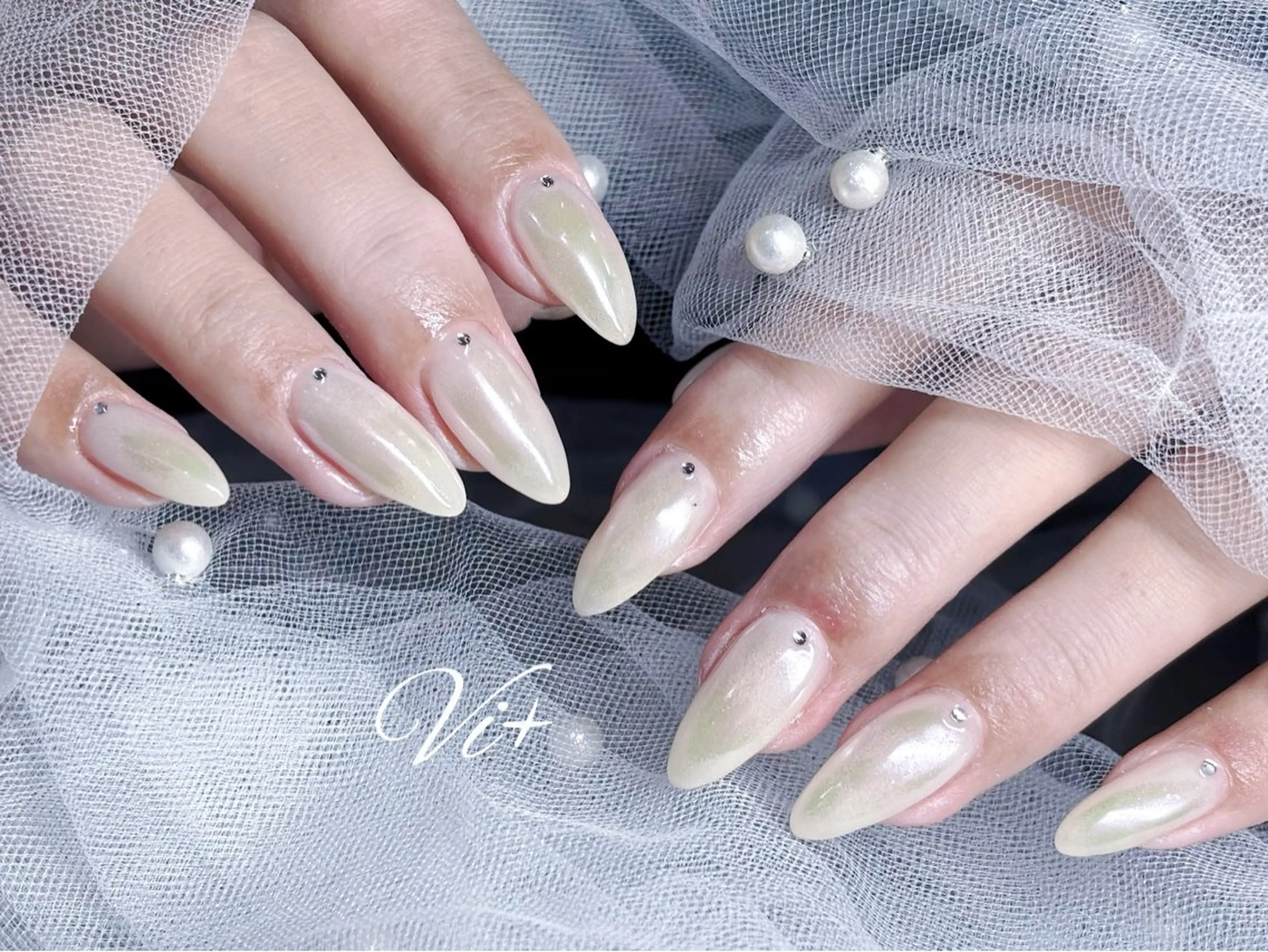 ネイル ハンドネイル Nailsalon Vi+ももか🩷のネイルデザイン