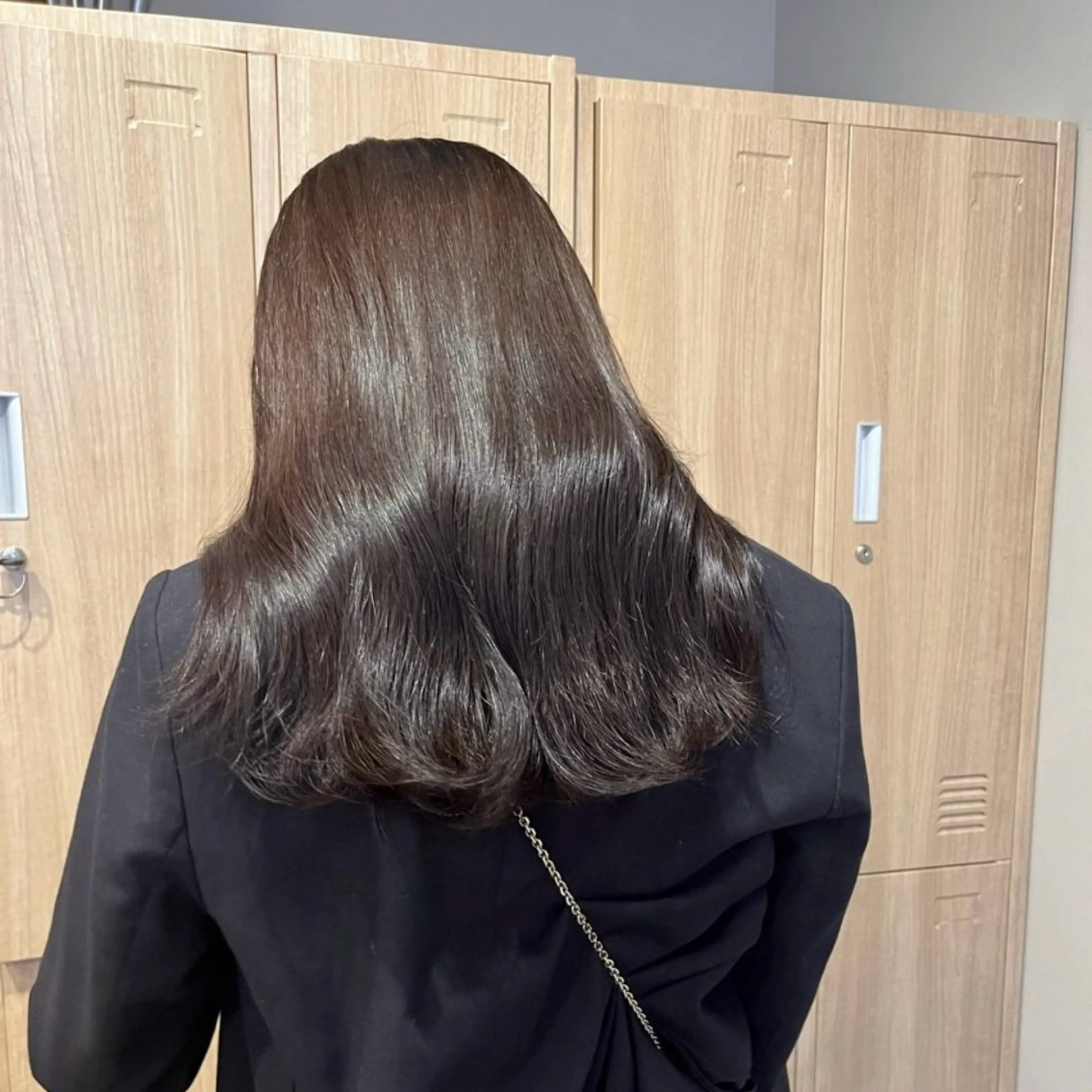 カラー オリーブ🎶アッシュ グレージュちひろ🧸のヘアスタイル