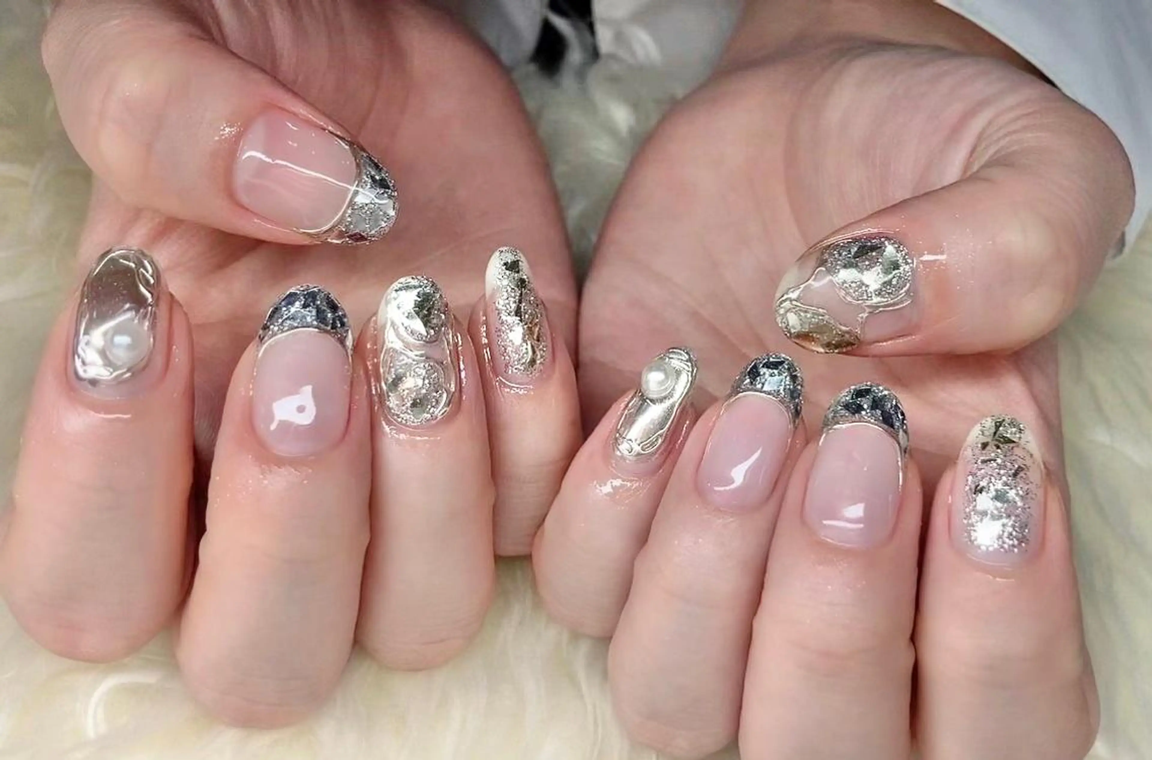 ネイル フレンチネイル ジェルネイル ガラスフレンチ 韓国ネイル マグネットネイル ハンドネイル Nail&eye Belire 新宿のネイルデザイン