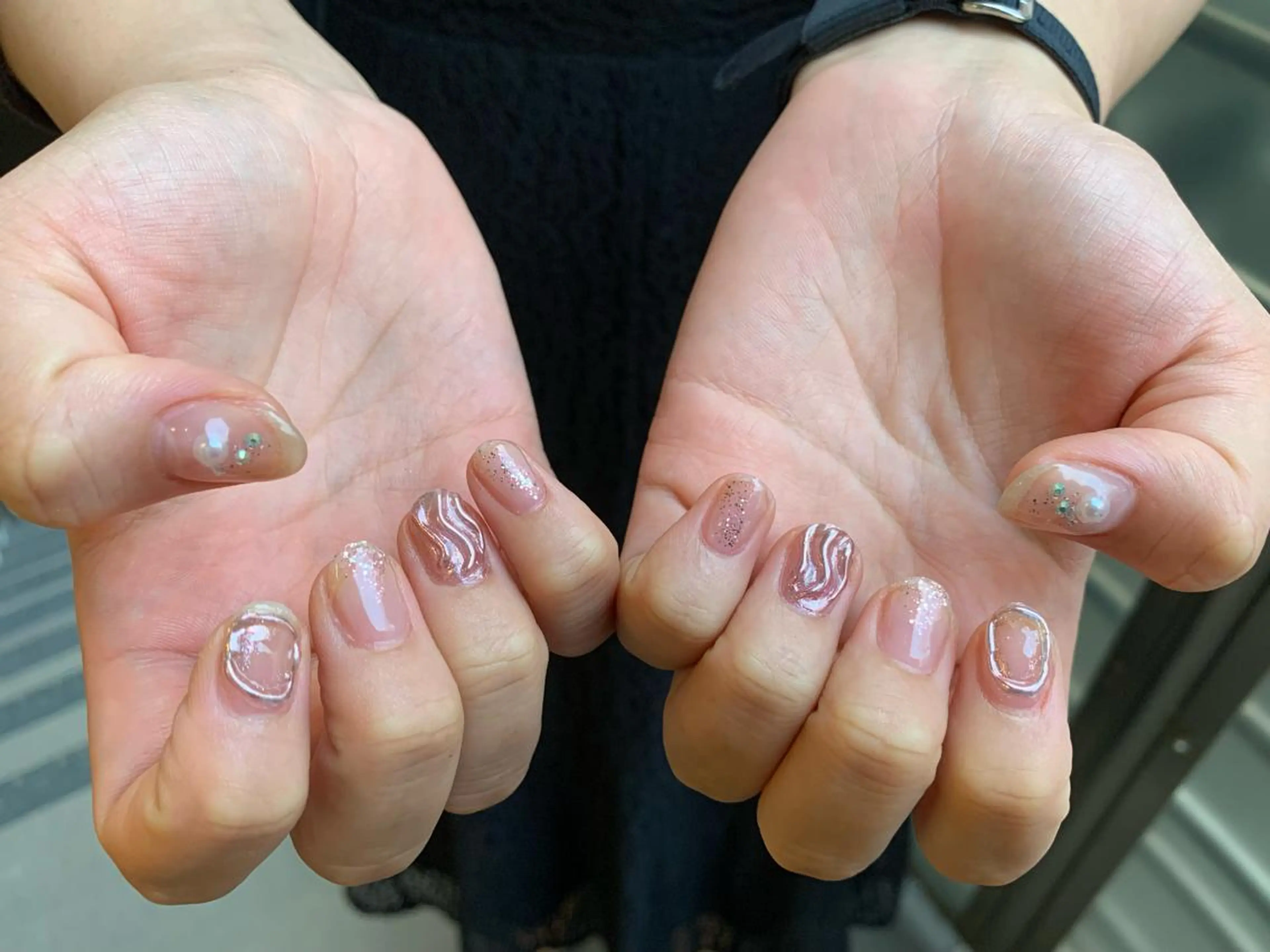 ネイル クリアネイル マキノ ユイのネイルデザイン