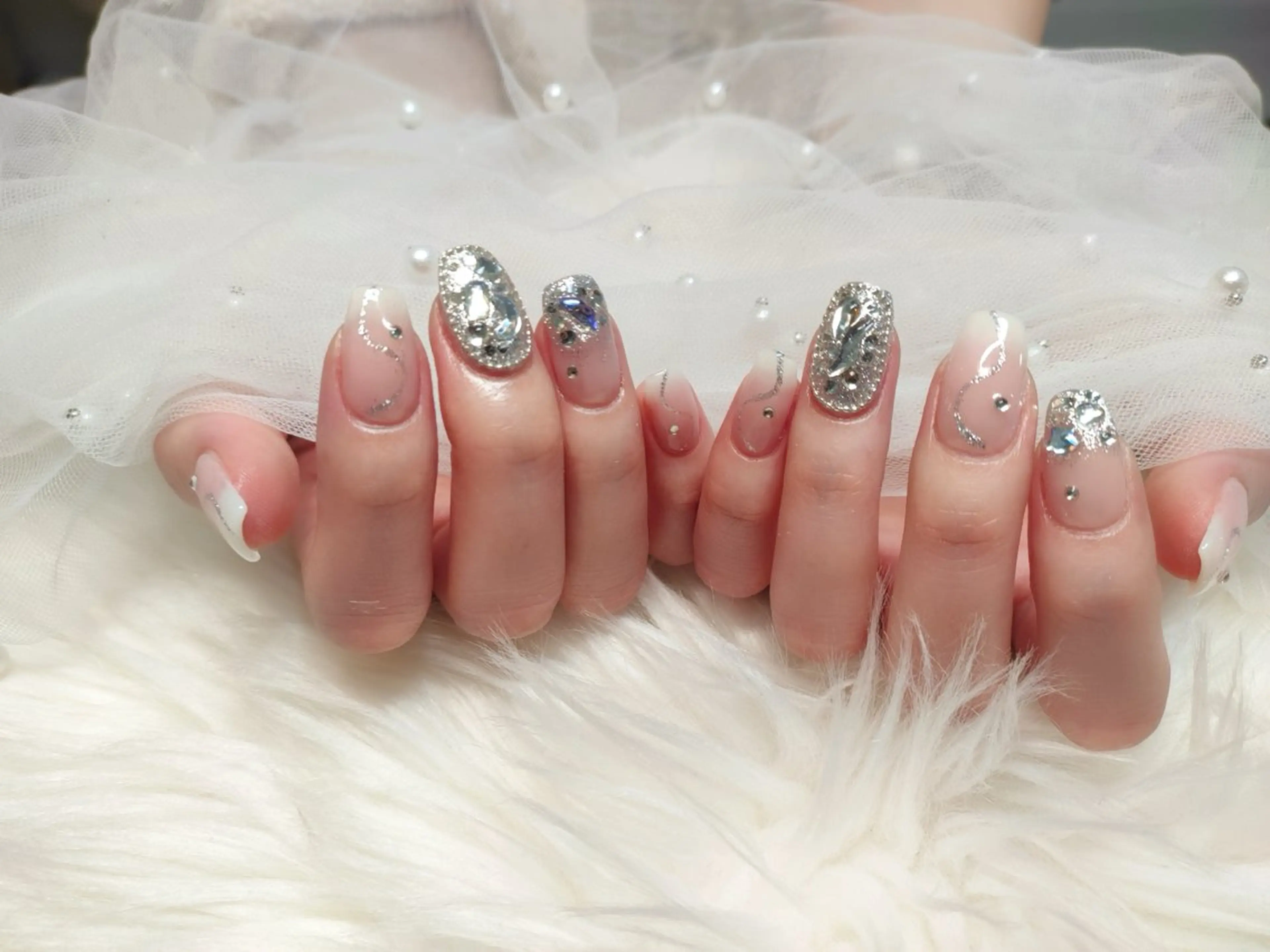 ネイル ハンドネイル ＆ME アンドミーのネイルデザイン