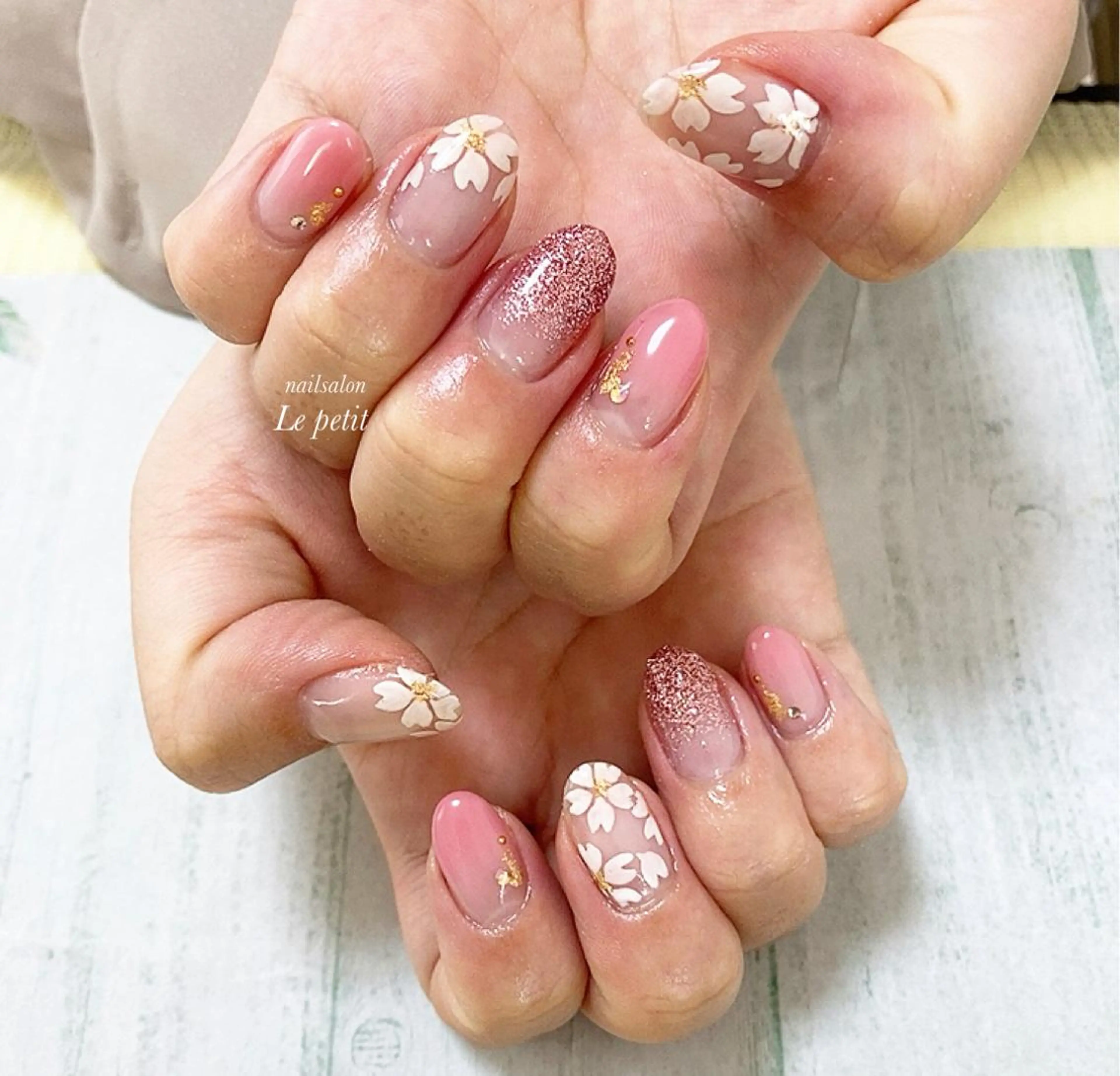 ネイル 石野 広佳のネイルデザイン