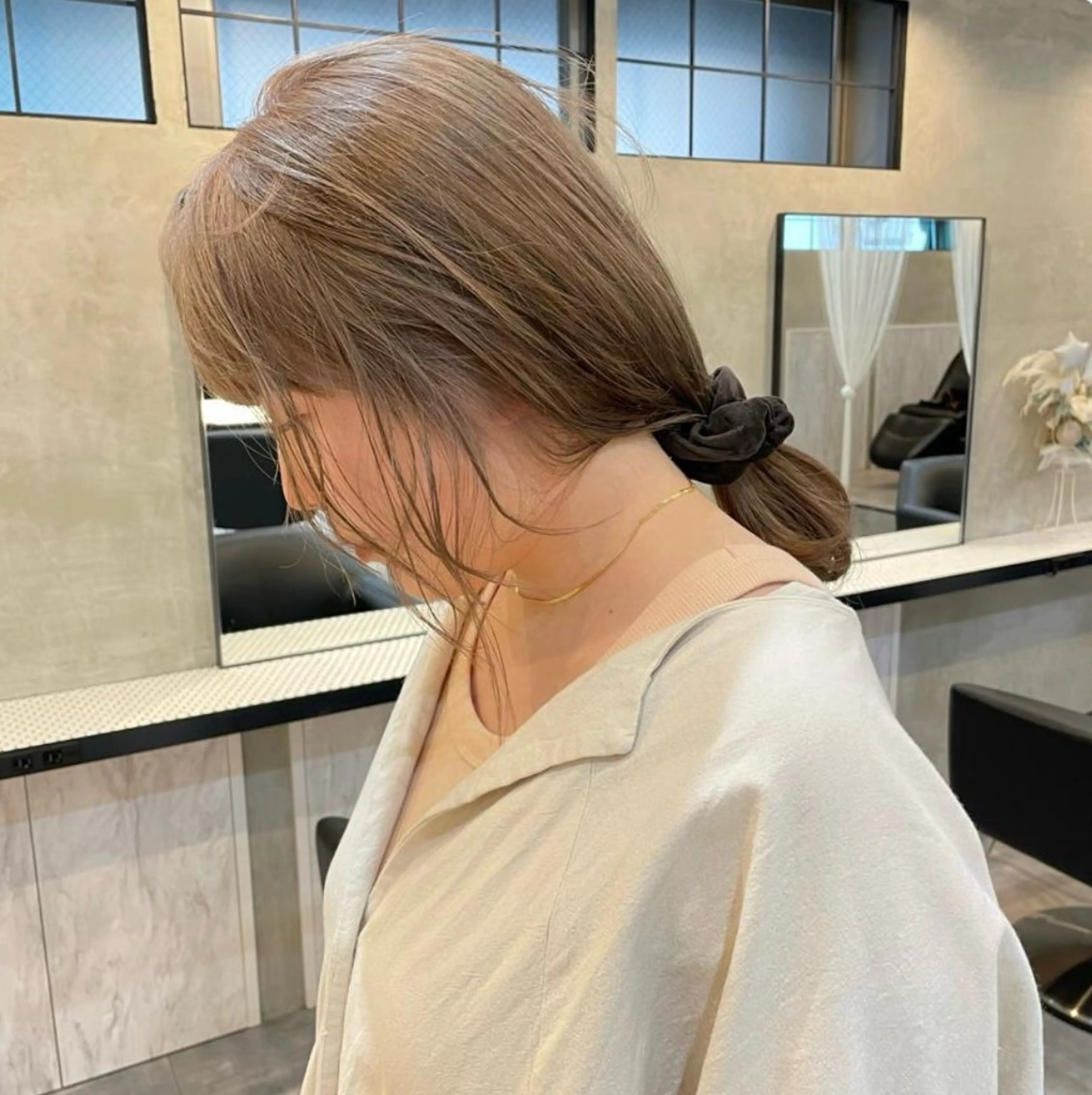 セミロング カラー ヘアカラー 渋谷 留菜のヘアスタイル