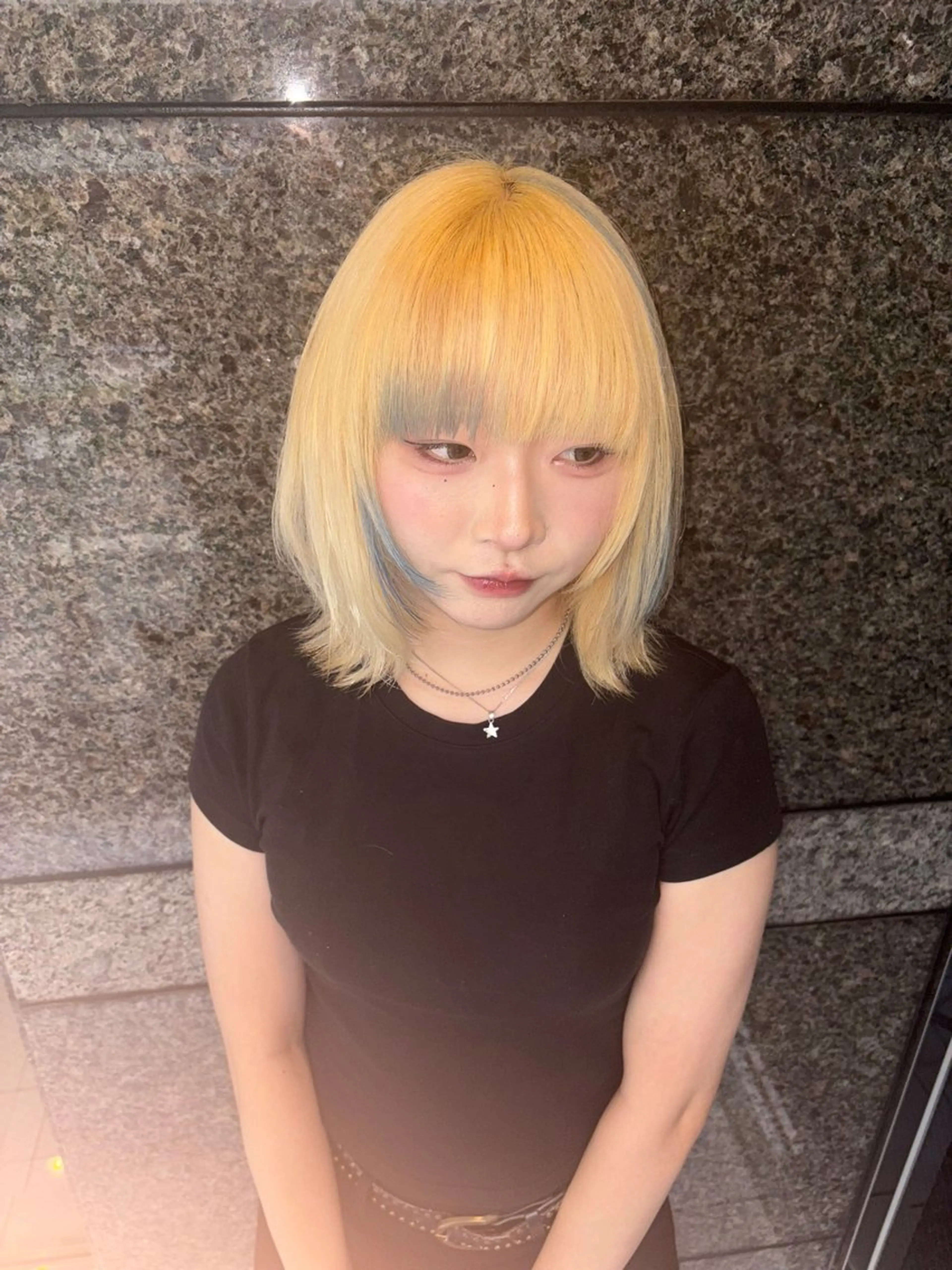 ミディアム カラー 山下 夏季のヘアスタイル