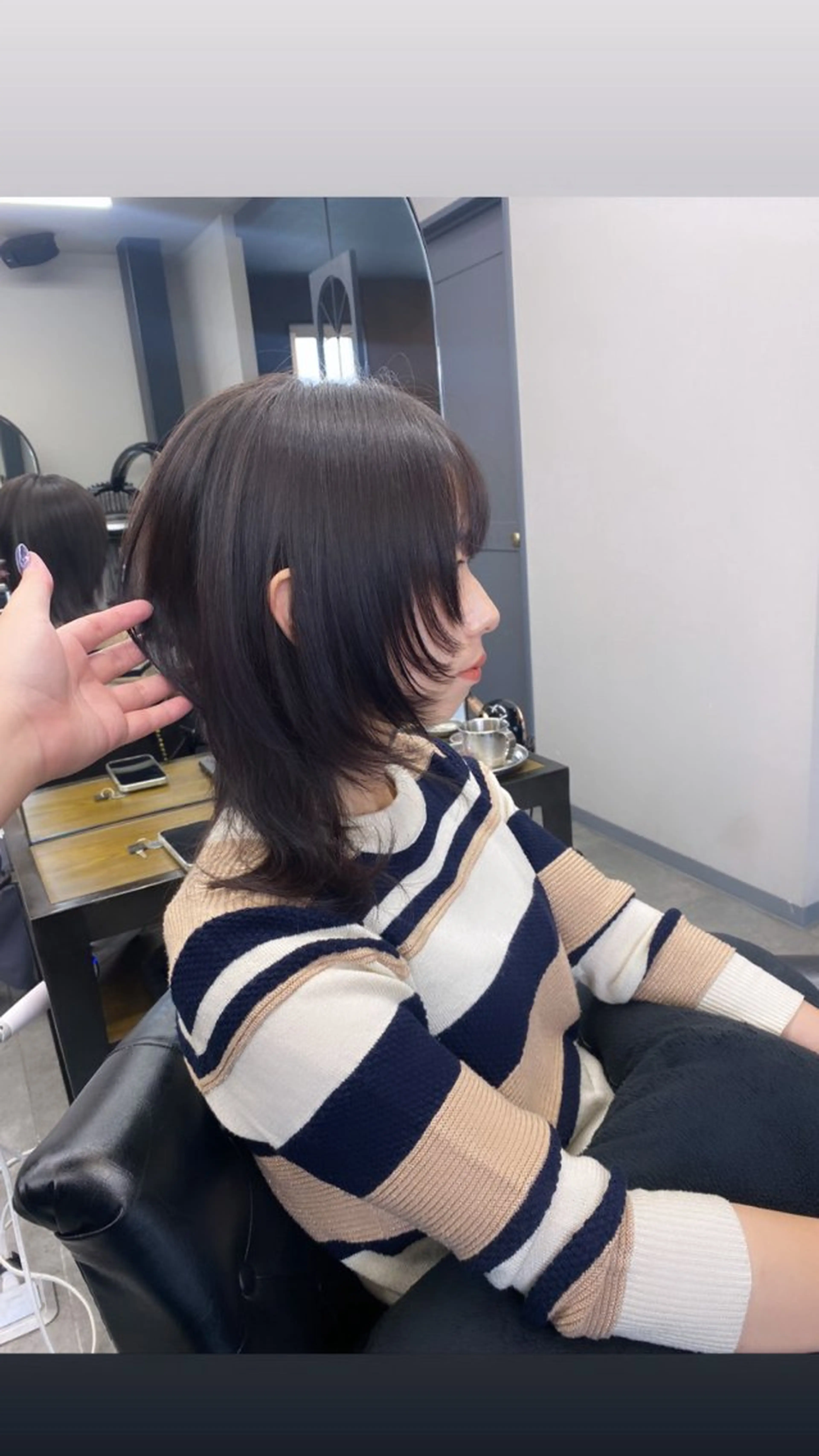 ミディアム maco 艶感ハイトーン🦋のヘアスタイル