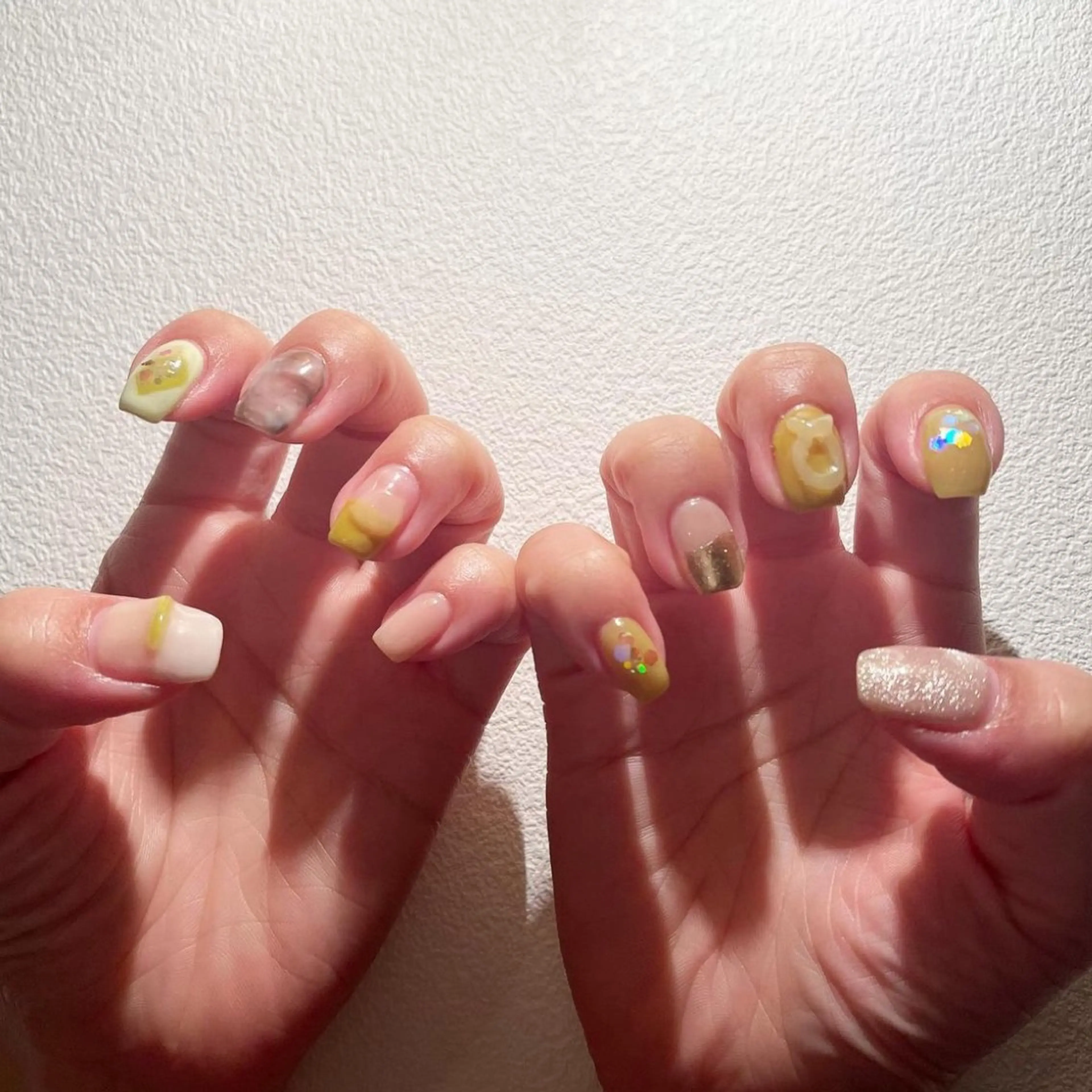 ネイル グリーン ニュアンスネイル K Aのネイルデザイン