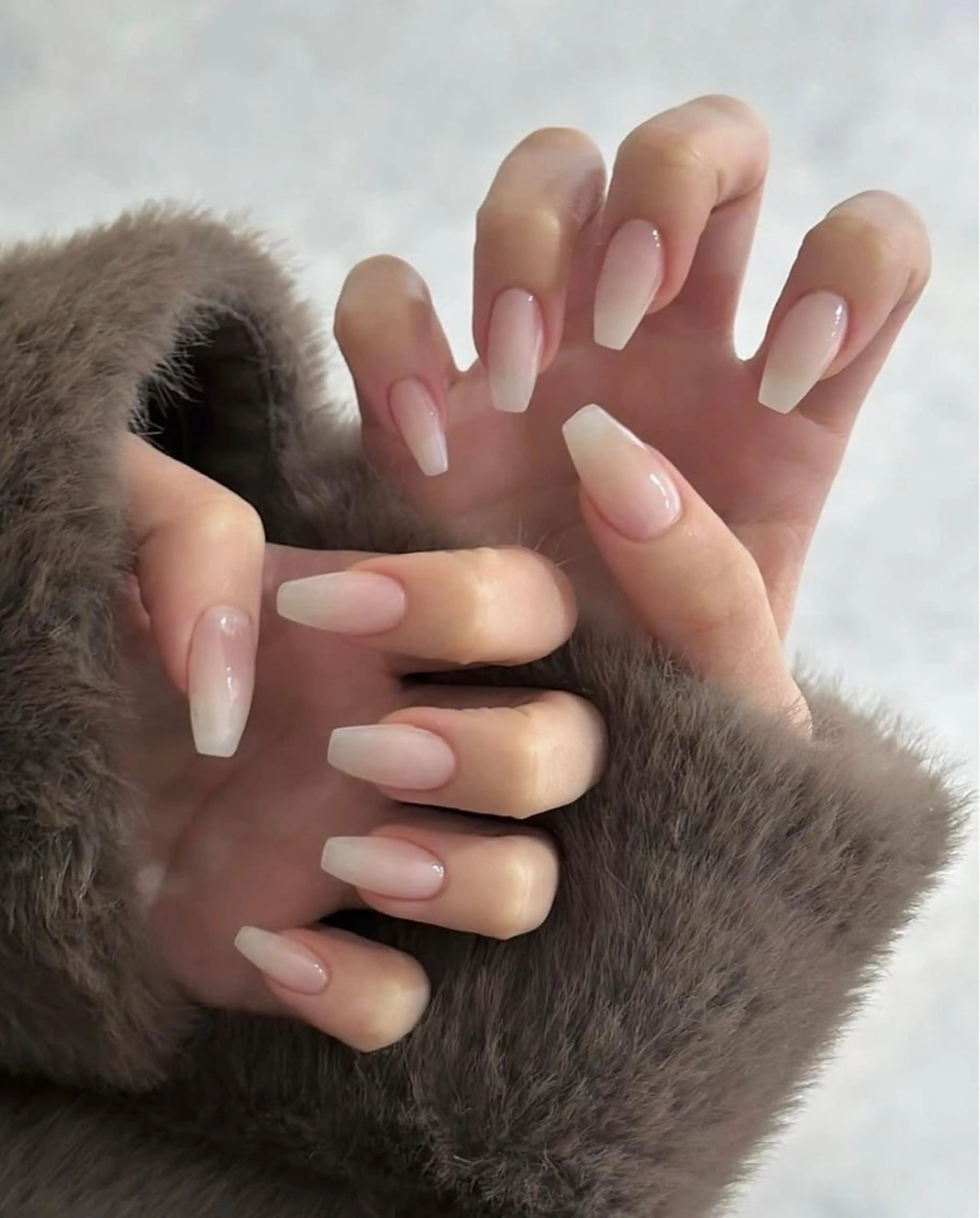 ネイル ハンドネイル airi🌺カラー /特殊ヘア⛓️🖤のヘアスタイル