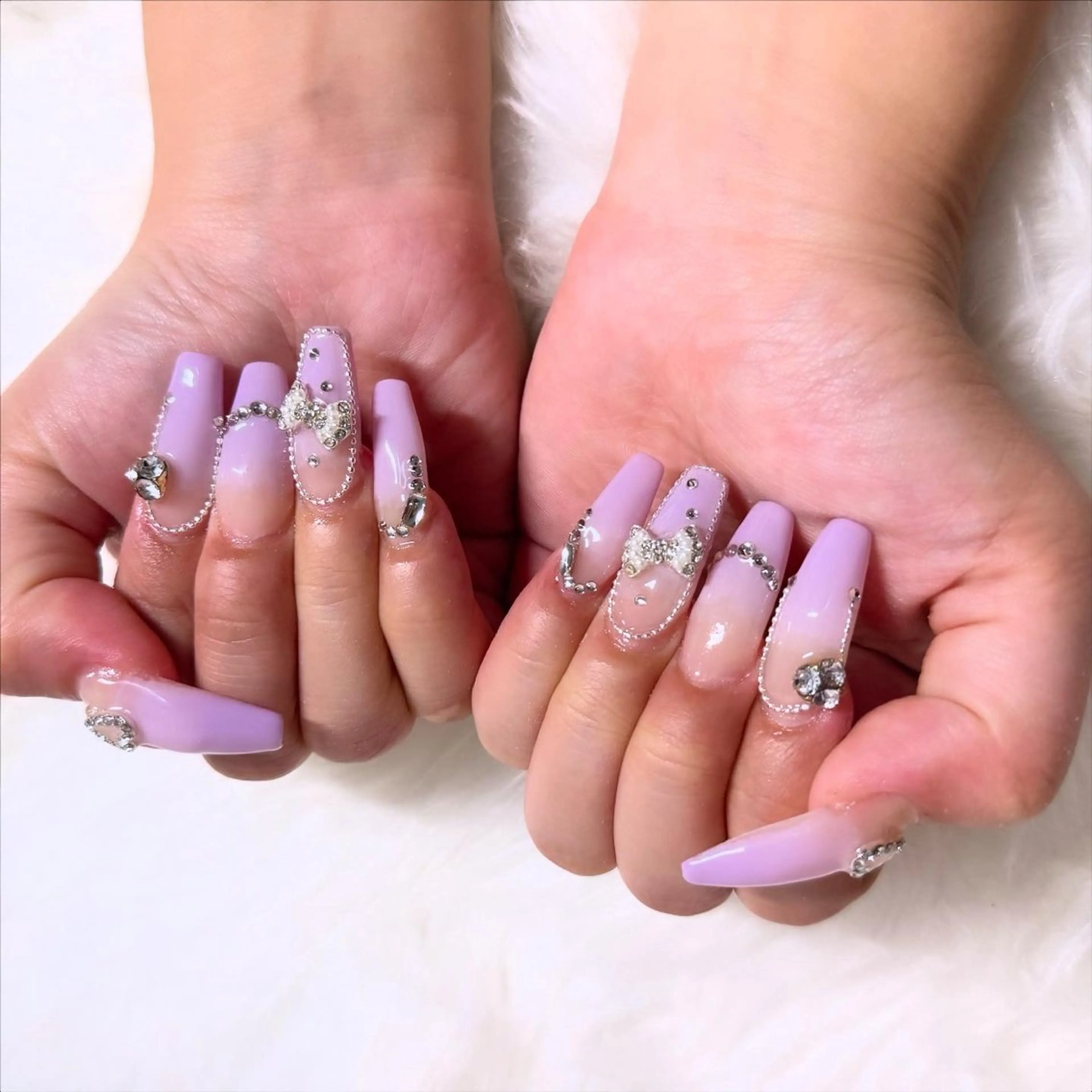 ロング ハンドネイル mao .のネイルデザイン