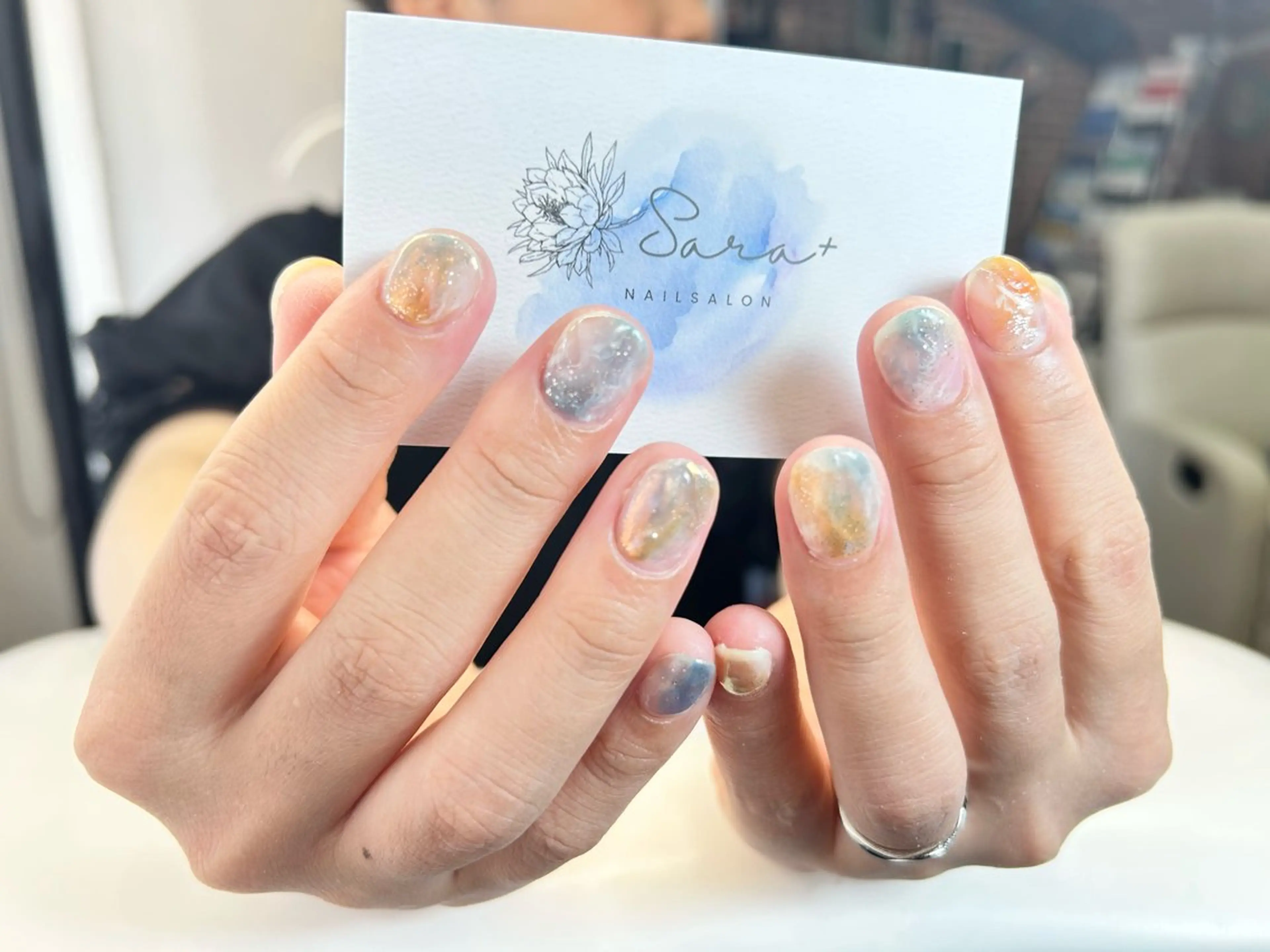 ネイル フットネイル ハンドネイル sara +のネイルデザイン