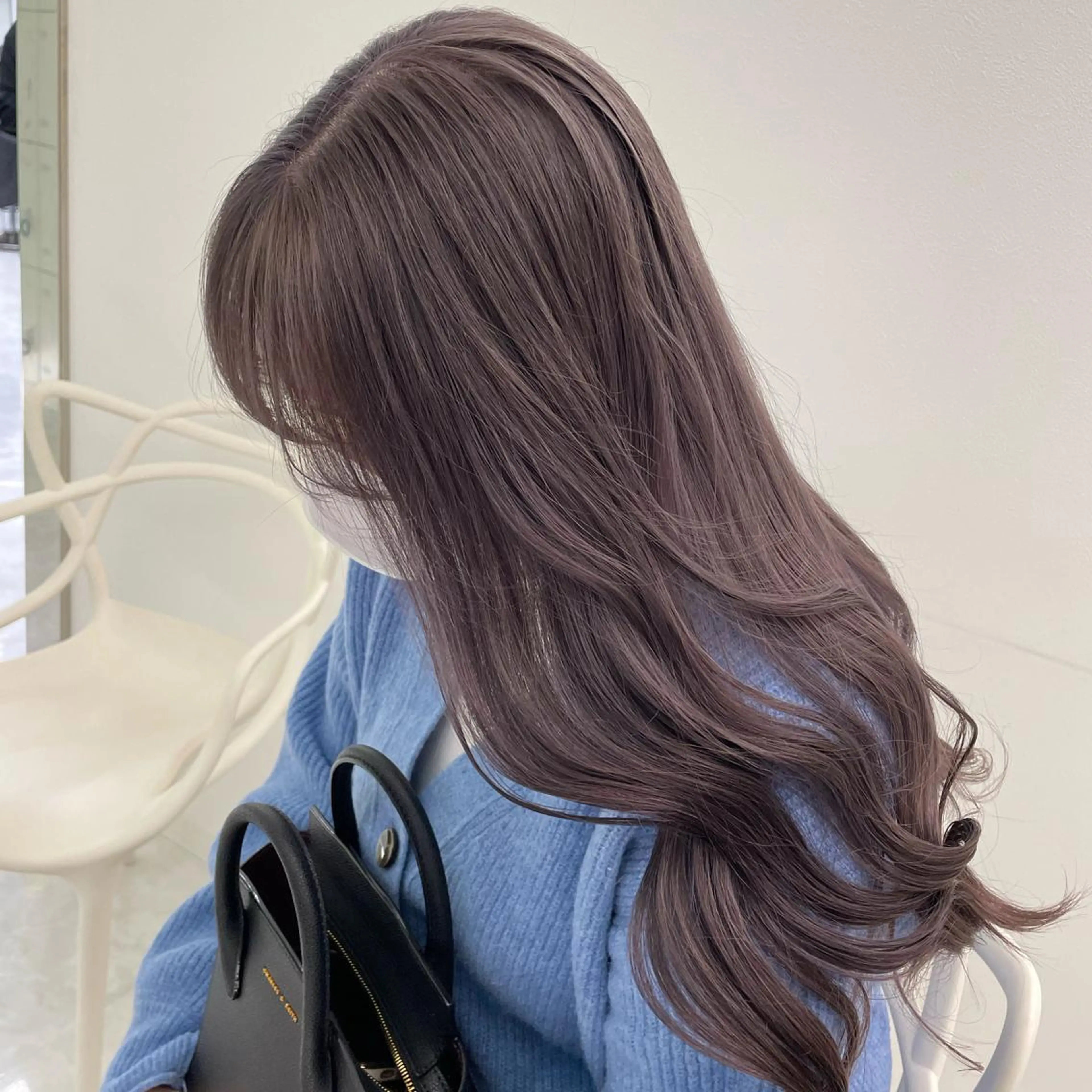 ロング カット ヘアカラー トリートメント 淡色ラベンダー♡ ニーナ🎀🦙のヘアスタイル