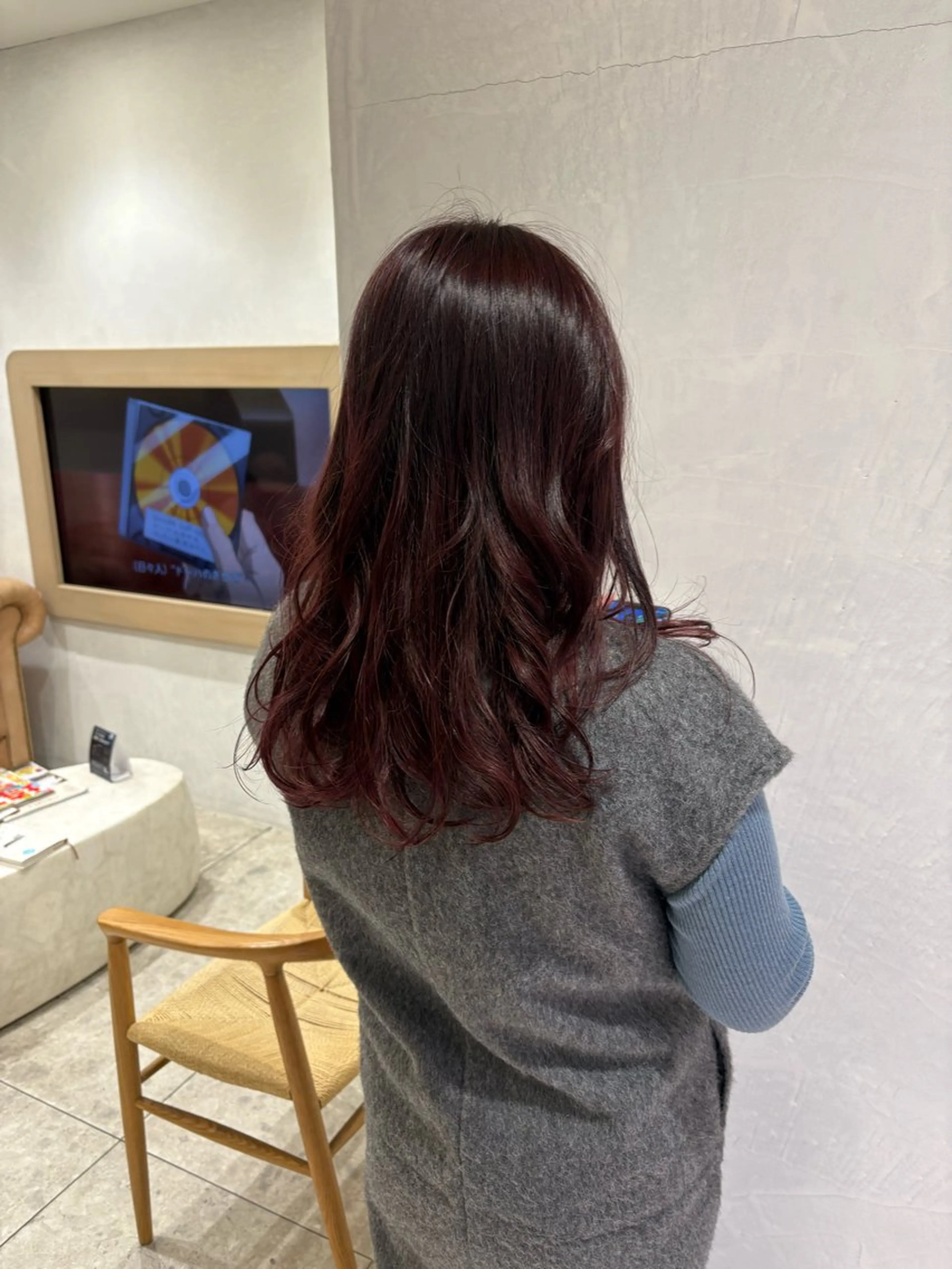 セミロング 小林 篤滋郎のヘアスタイル