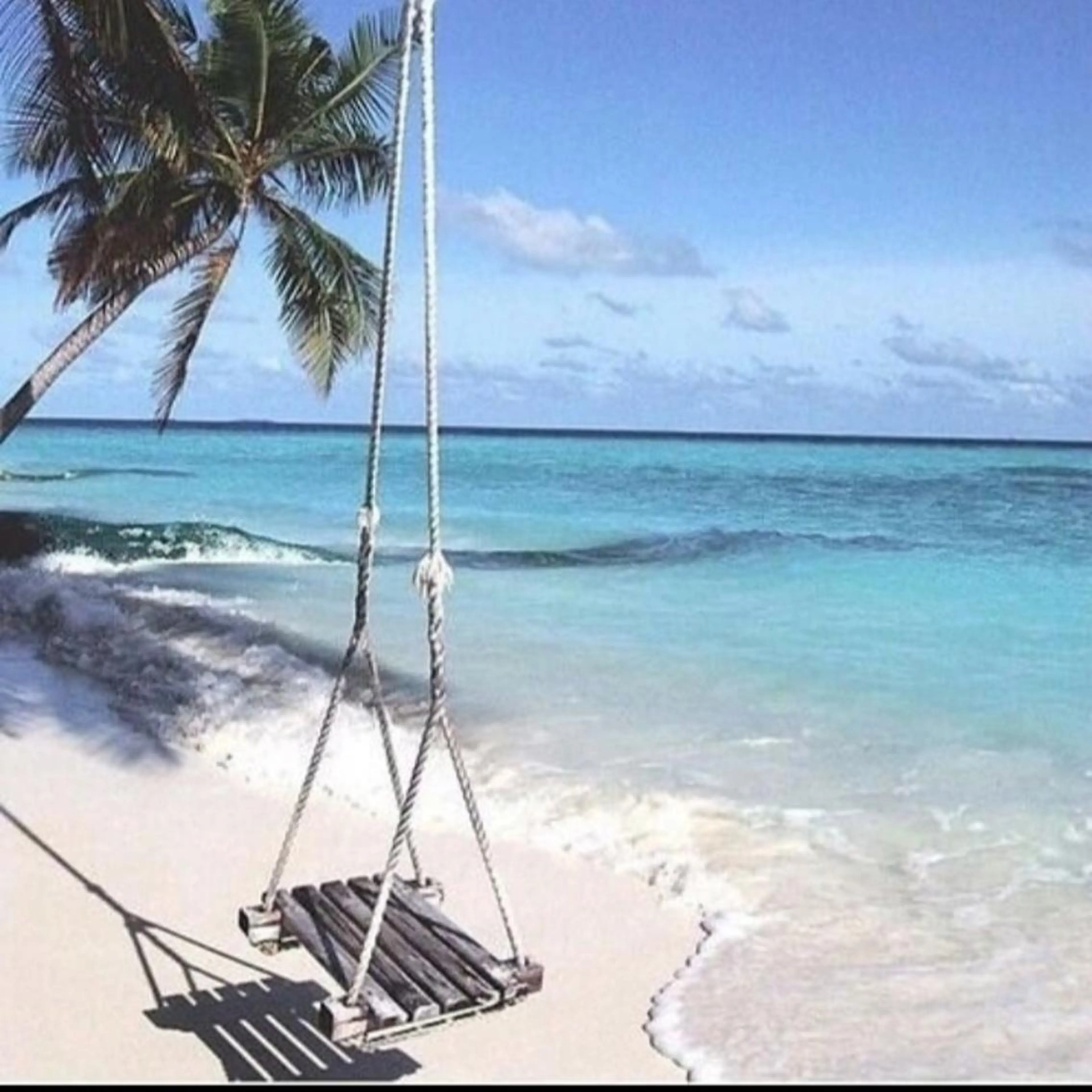 𝐘𝐎𝐒𝐇𝐈 𝐌𝐈🌞🏝のマツエク・マツパデザイン