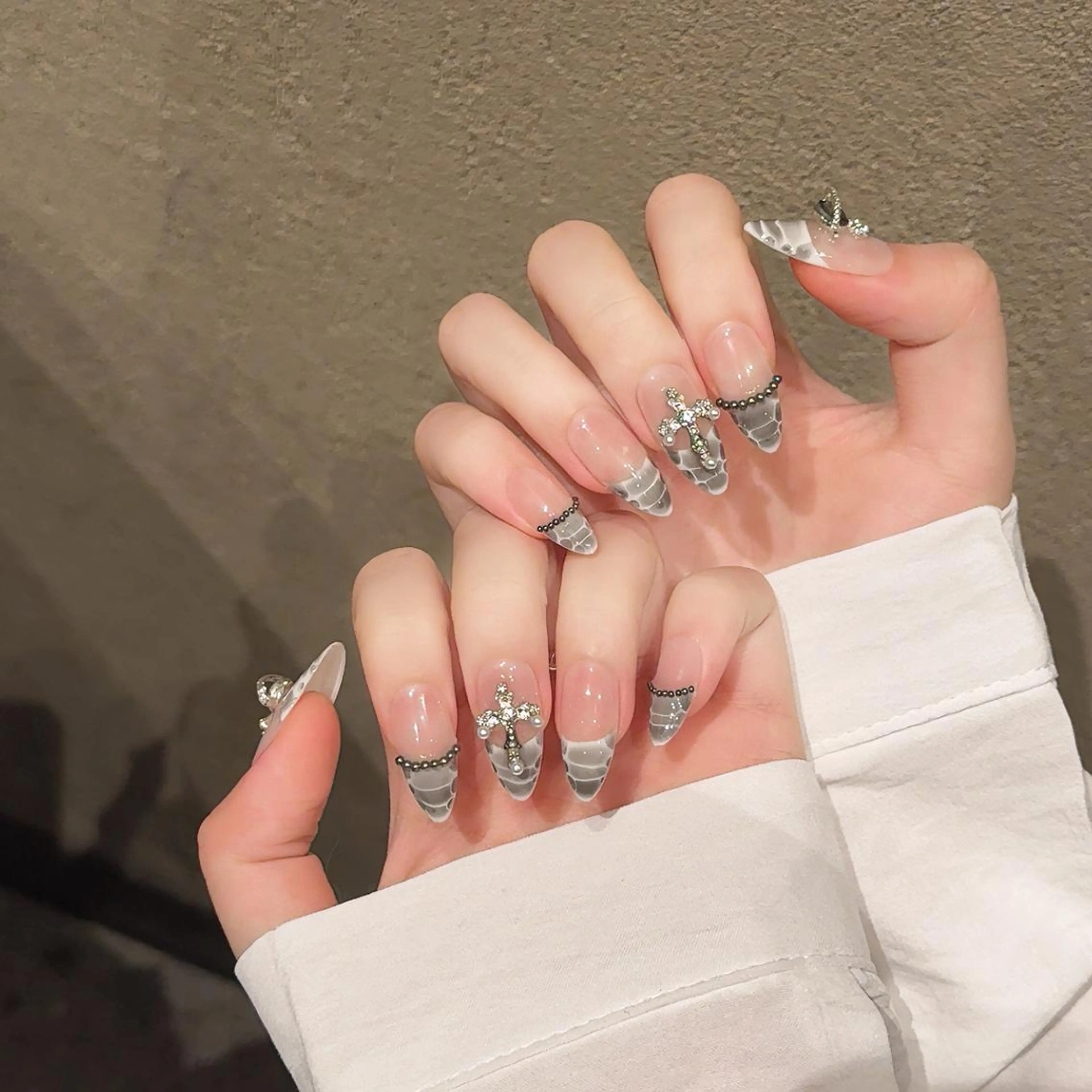 ネイル ジェルネイル ネイルチップ ハンドネイル ハンドケア ✨みゆき ✨のネイルデザイン