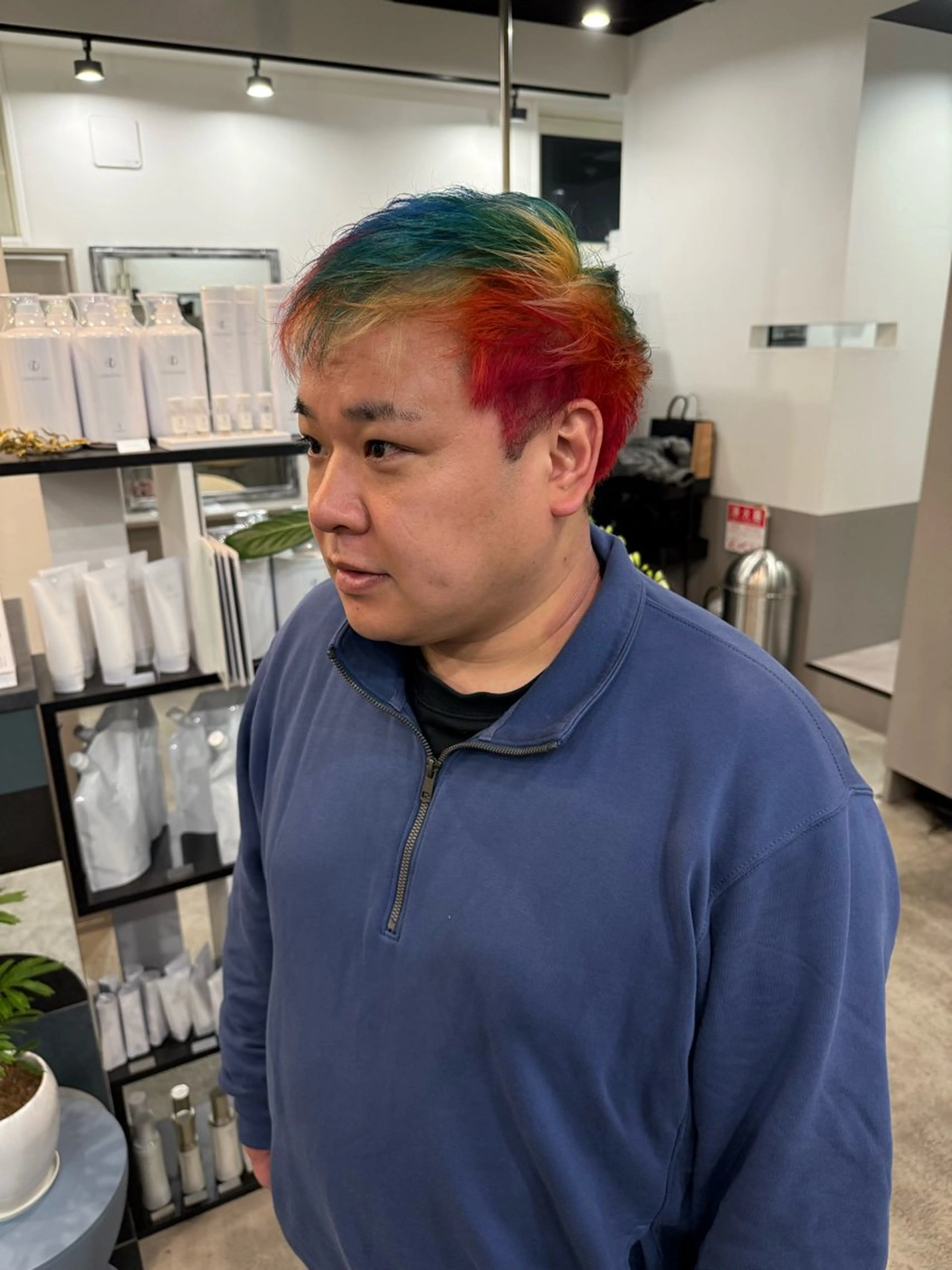 ショート メンズ dogstar 加藤翔大のヘアスタイル