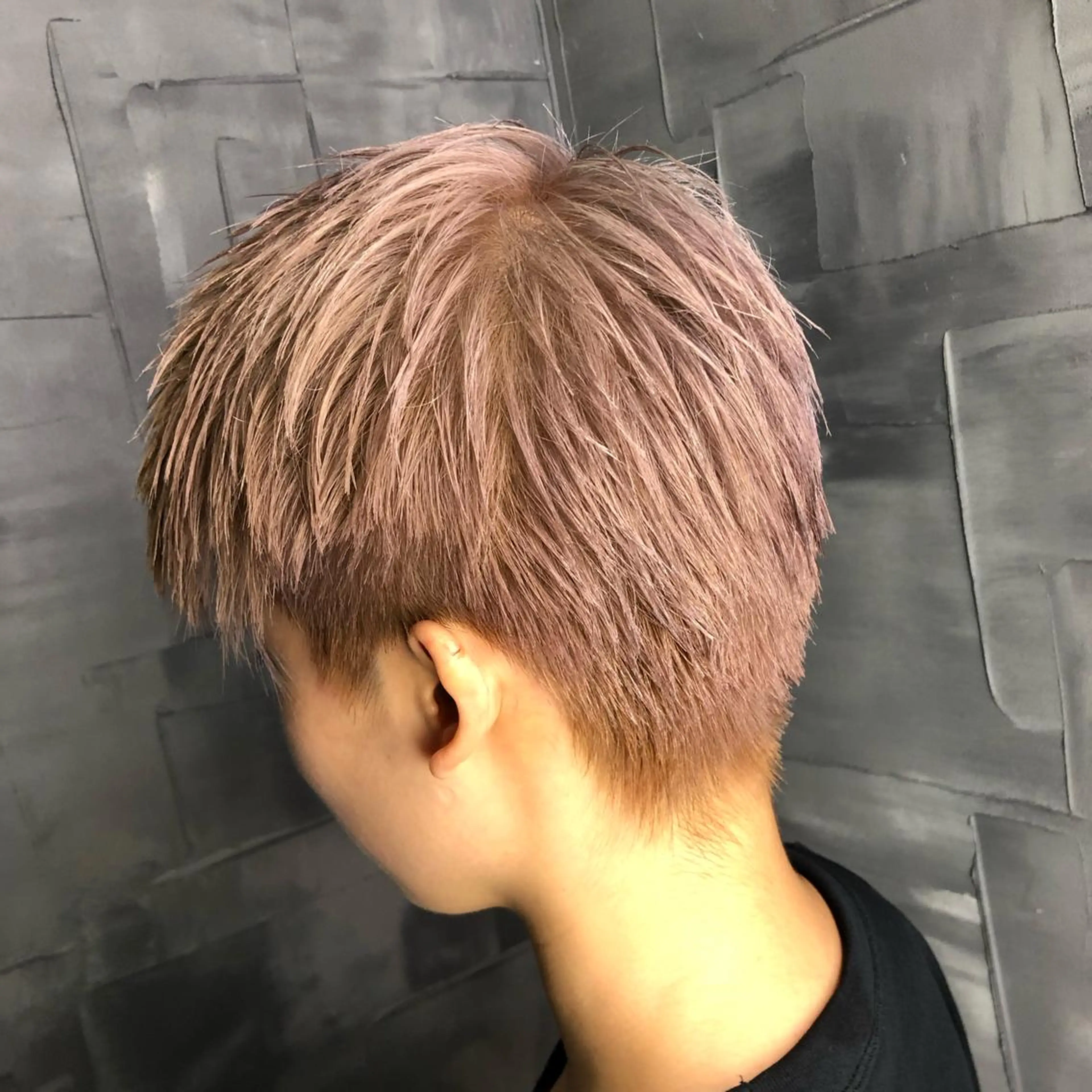 ショート カラー 💎髪質改善💎似合 わせカット✄穂積拓斗のヘアスタイル