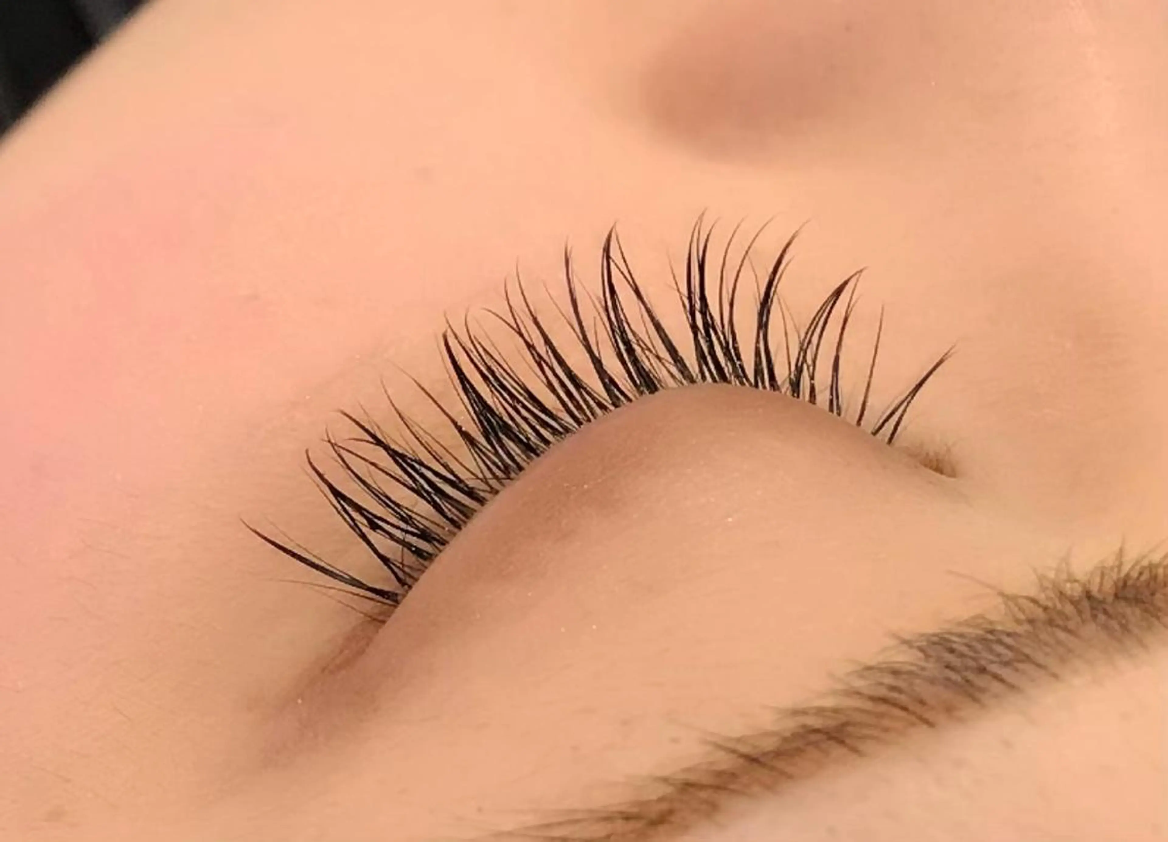 マツエク・マツパ 岡田詩織 MODE Ks松原店のヘアスタイル