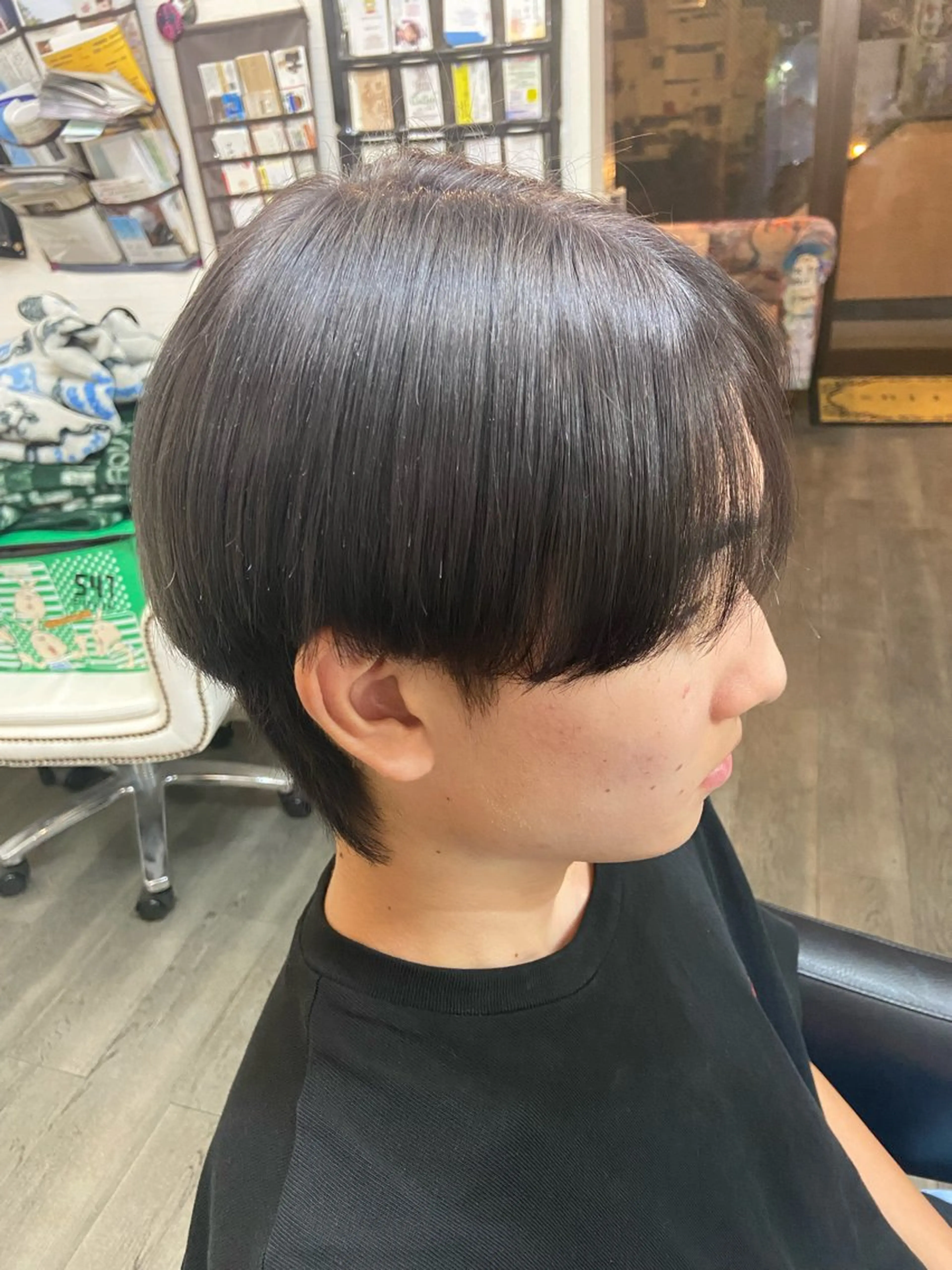 カラー メンズ メンズブリーチ ブリーチ シルバー 【縮毛矯正＆カラー】 RAN.のヘアスタイル