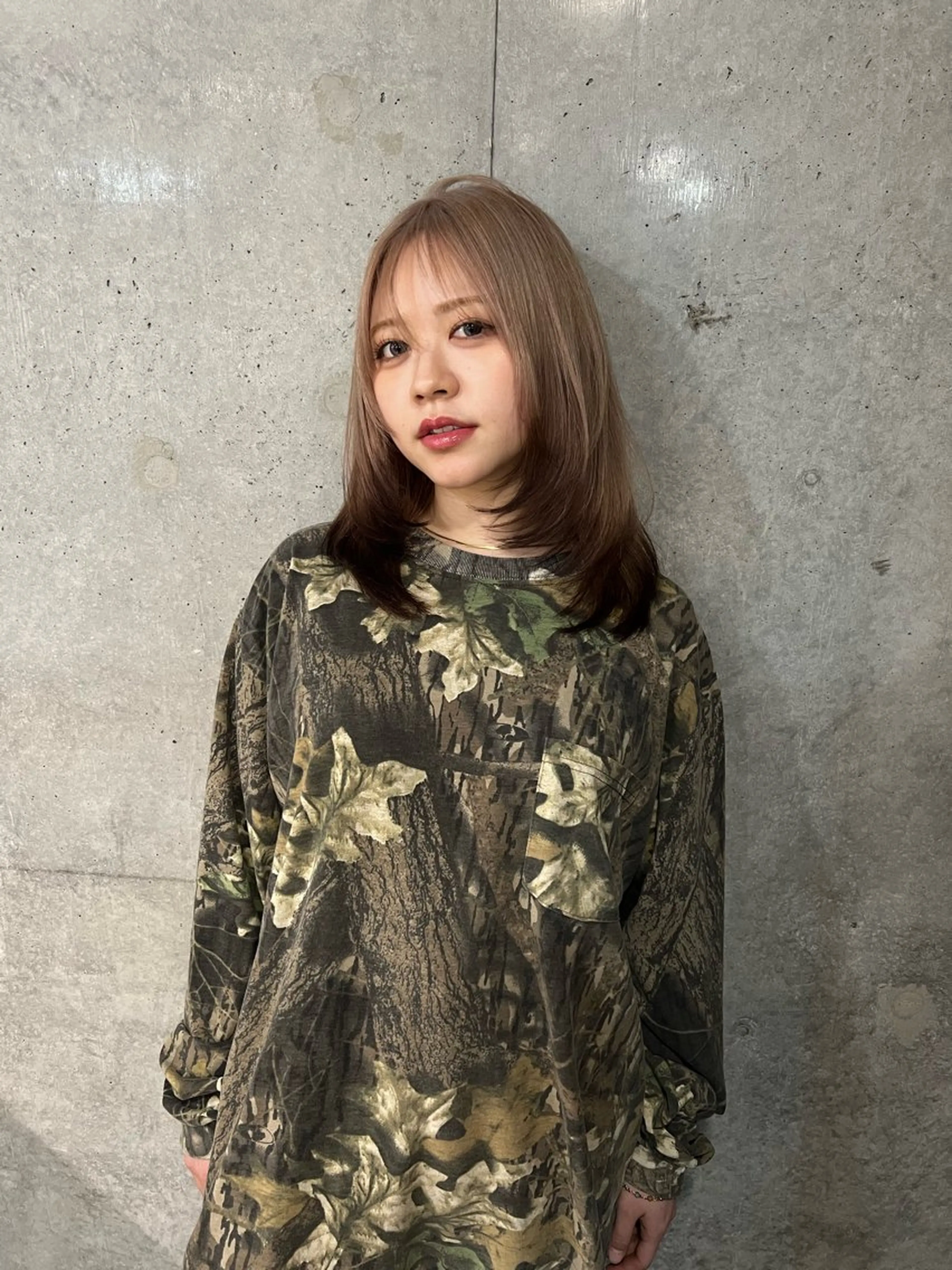 カラー ヘアカラー はなえ/ブリーチ/複 雑履歴修正のヘアスタイル