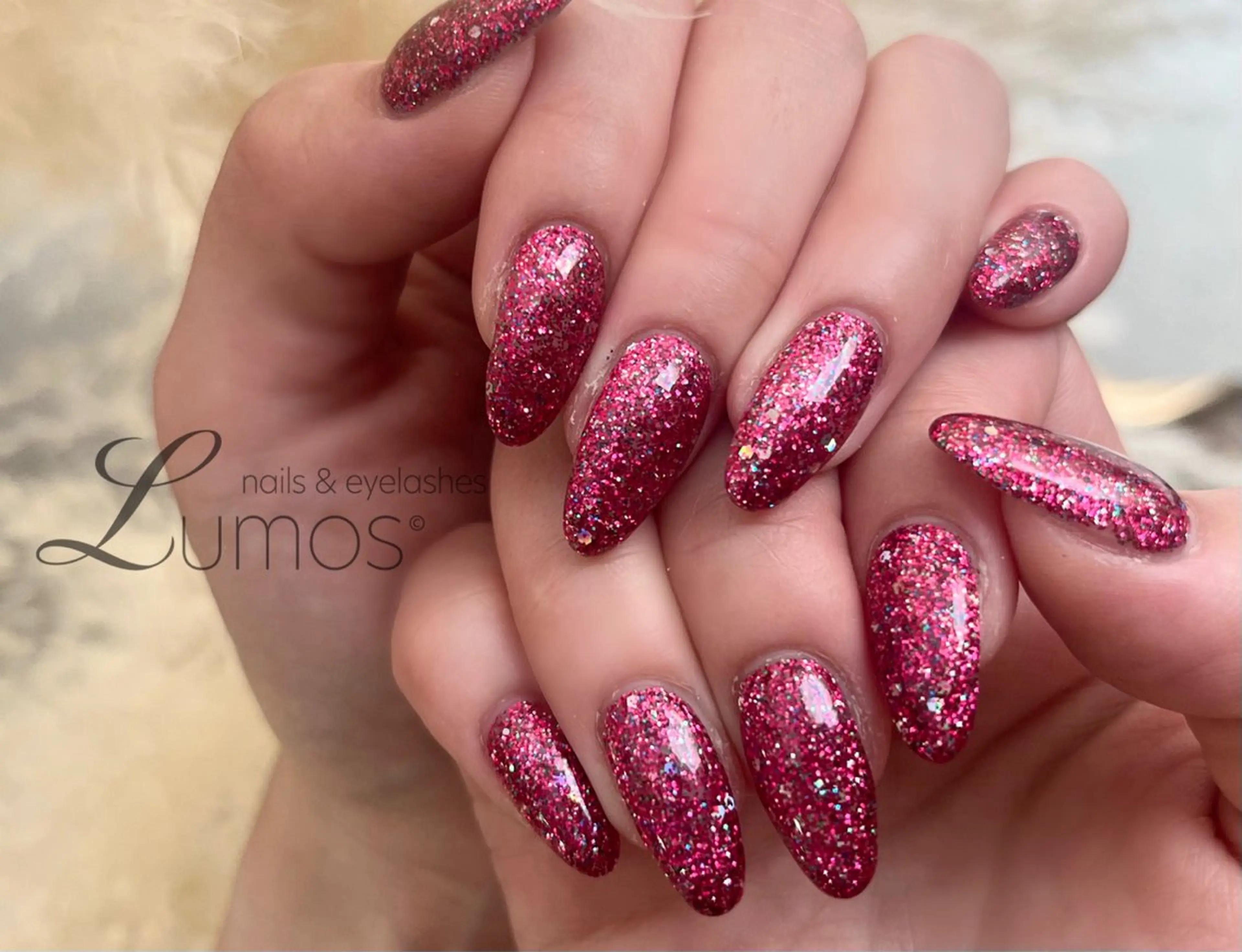 ネイル ハンドネイル Lumos Annのネイルデザイン