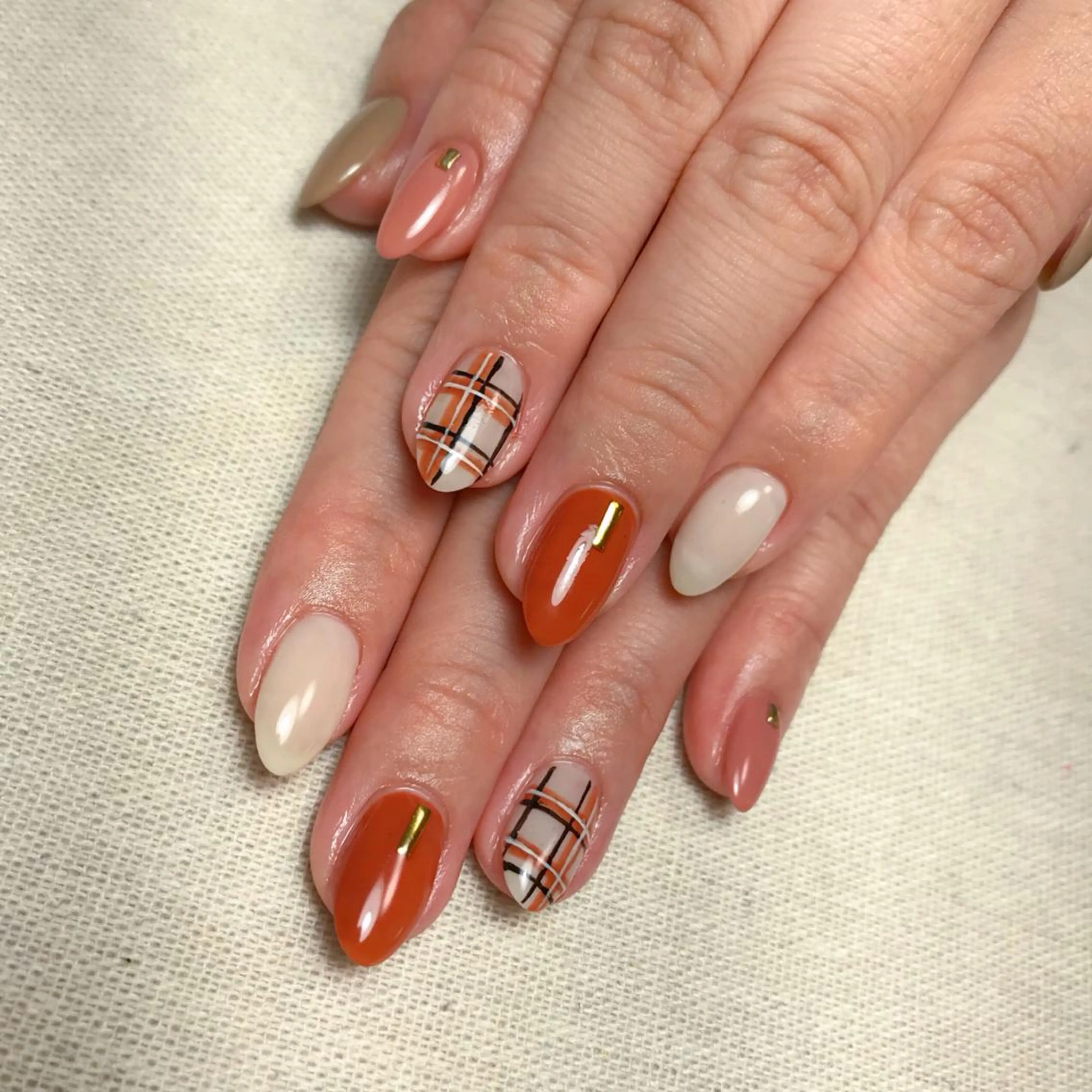 ネイル ハンドネイル 💅chainail _aiのネイルデザイン