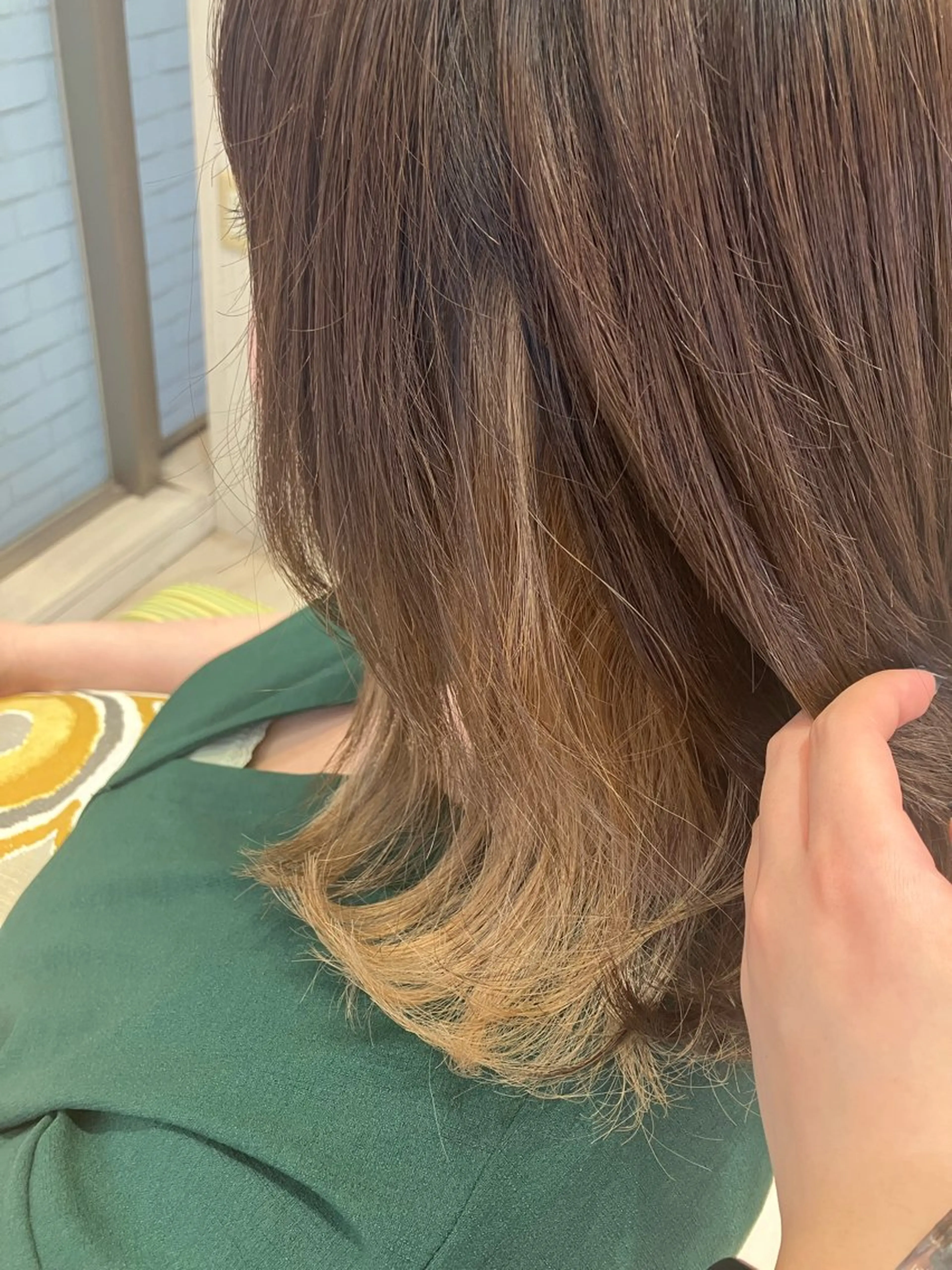 カラー ベージュカラー 永倉 はるかのヘアスタイル