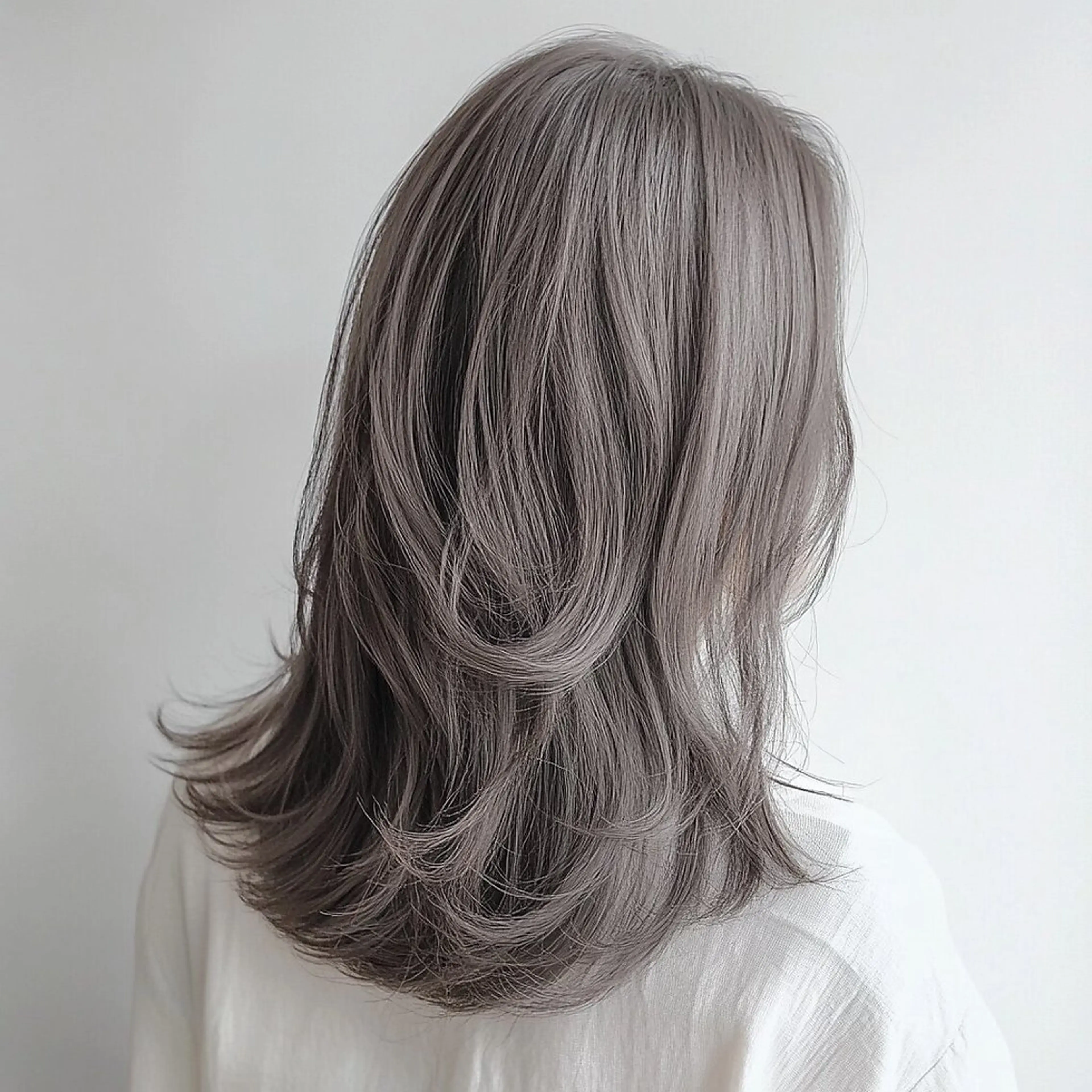 セミロング 小谷 俊祐のヘアスタイル