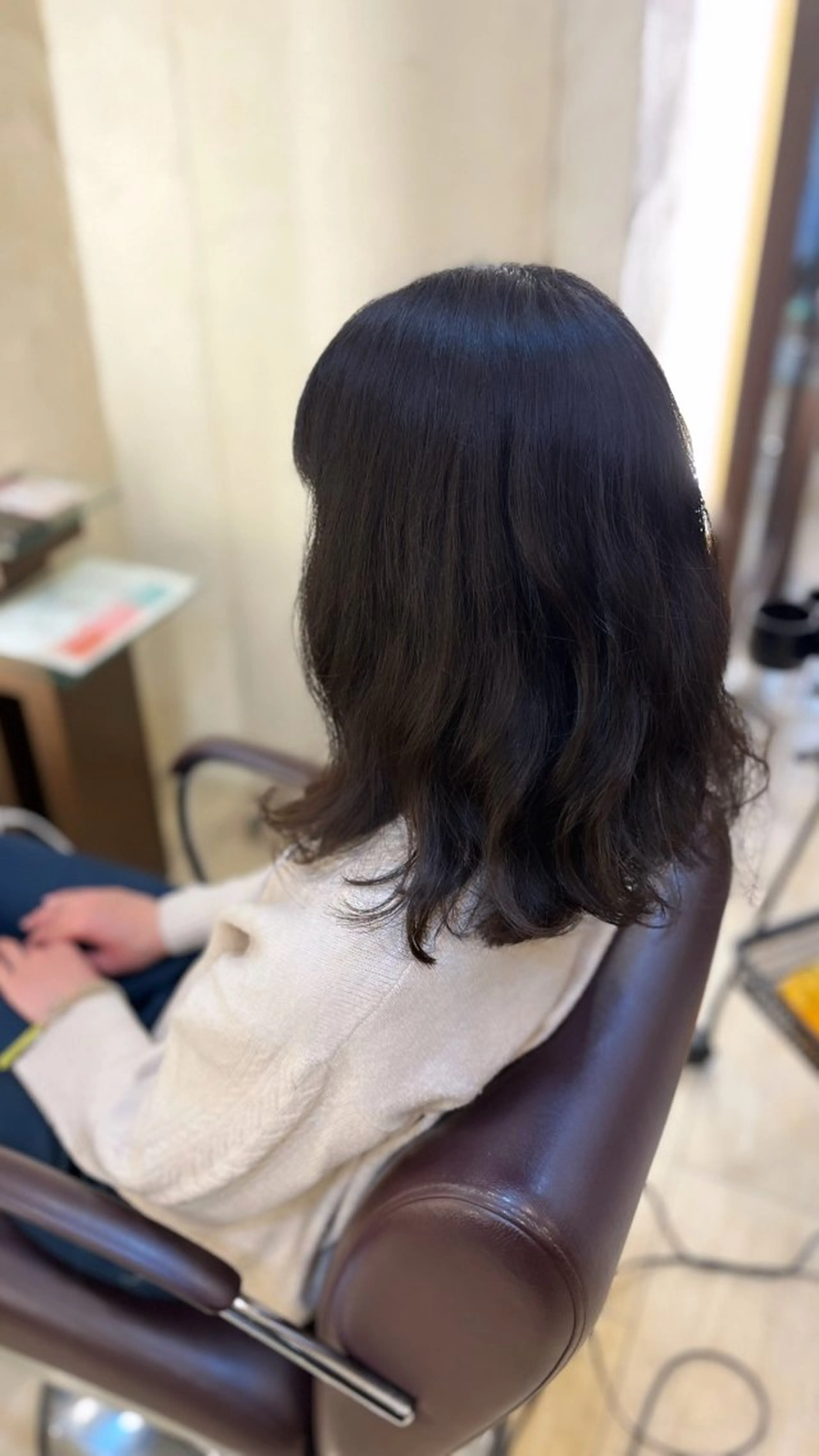 ミディアム 片岡 友輝のヘアスタイル