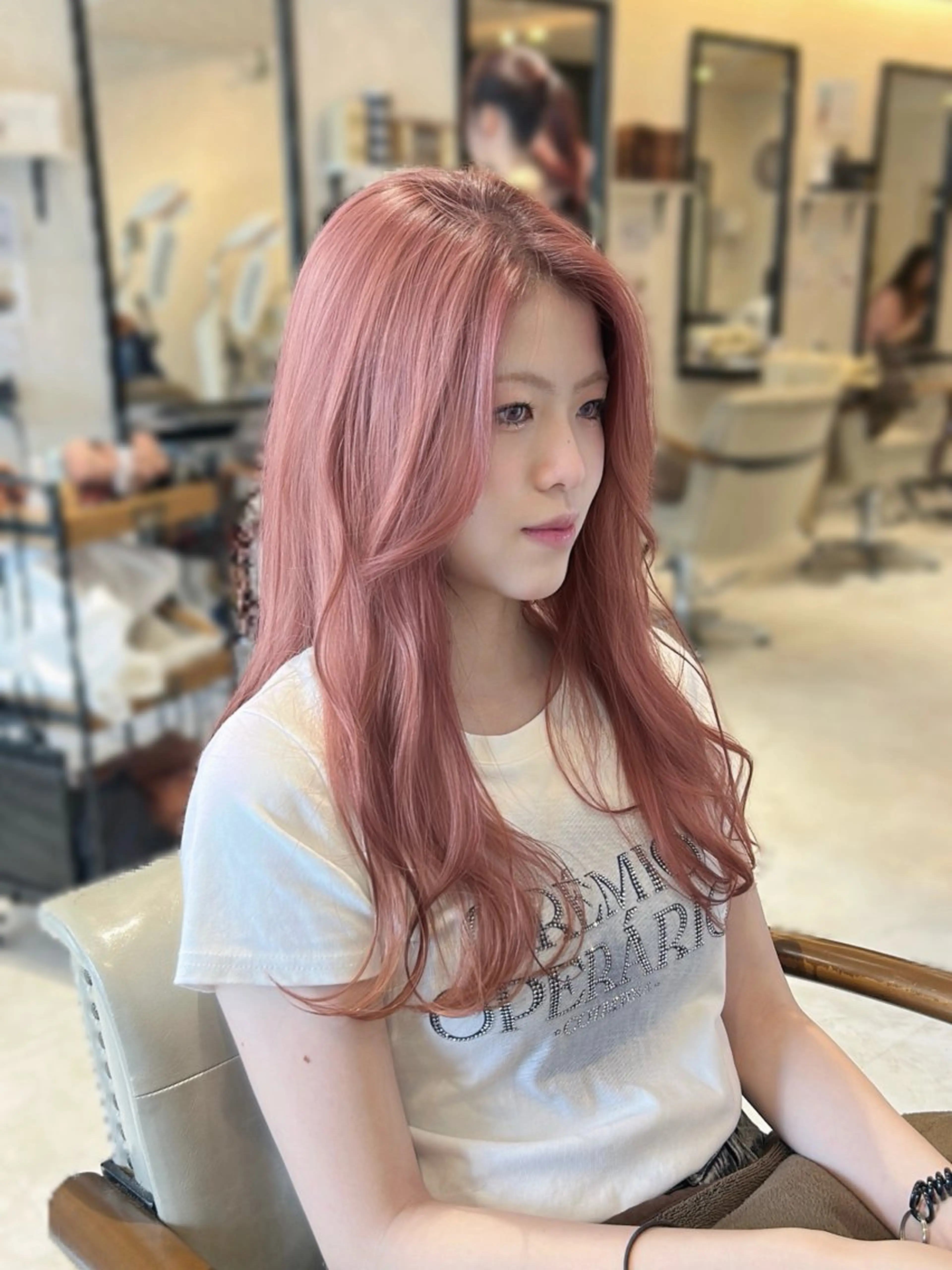 【欲張りクーポン😋】カット+カラー+oggiottoトリートメント+ケアプロの写真