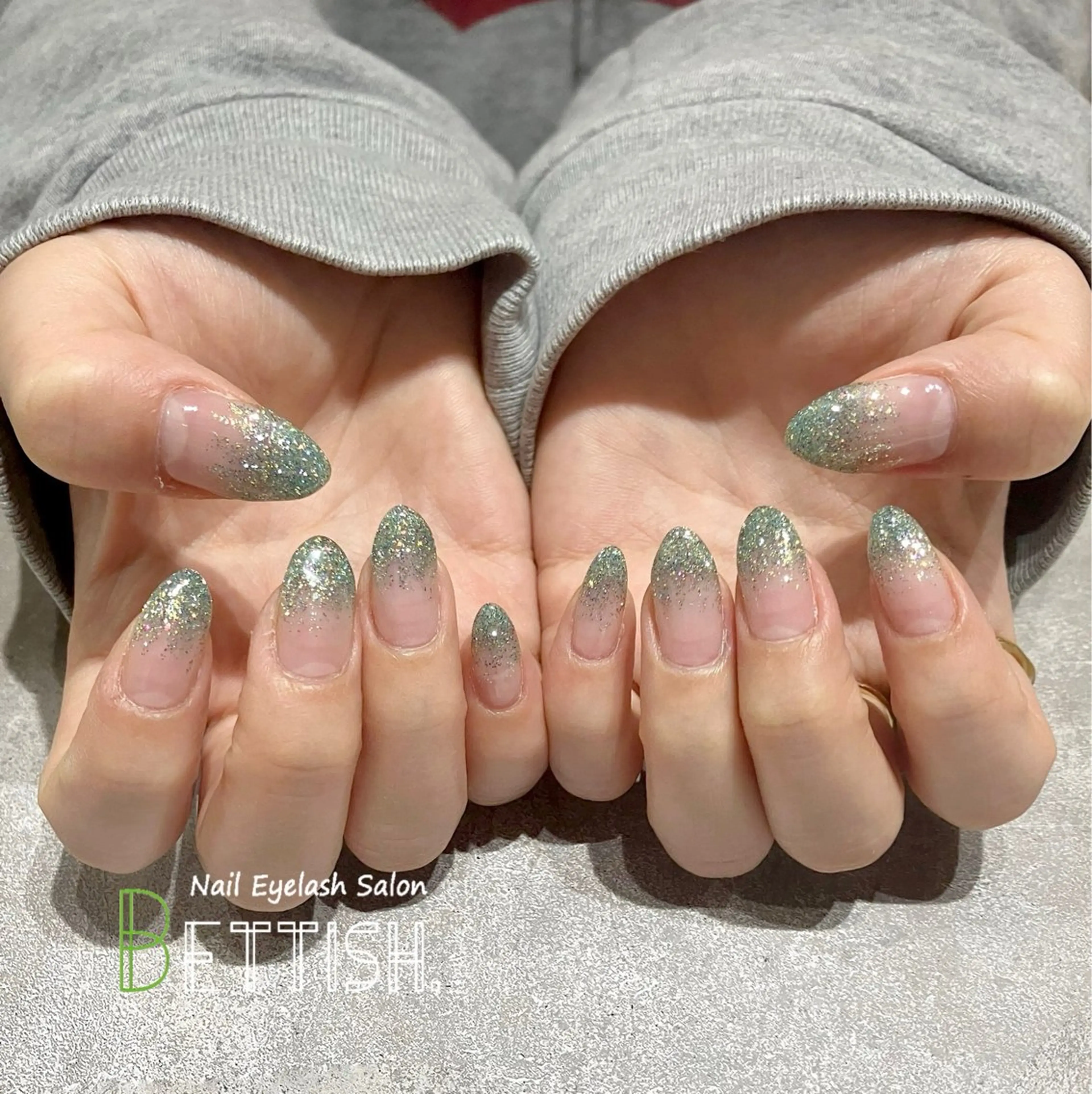 ネイル ラメ(グリッター) ラメグラデーション ハンドネイル BETTISH. KUMIKO☺︎︎のネイルデザイン