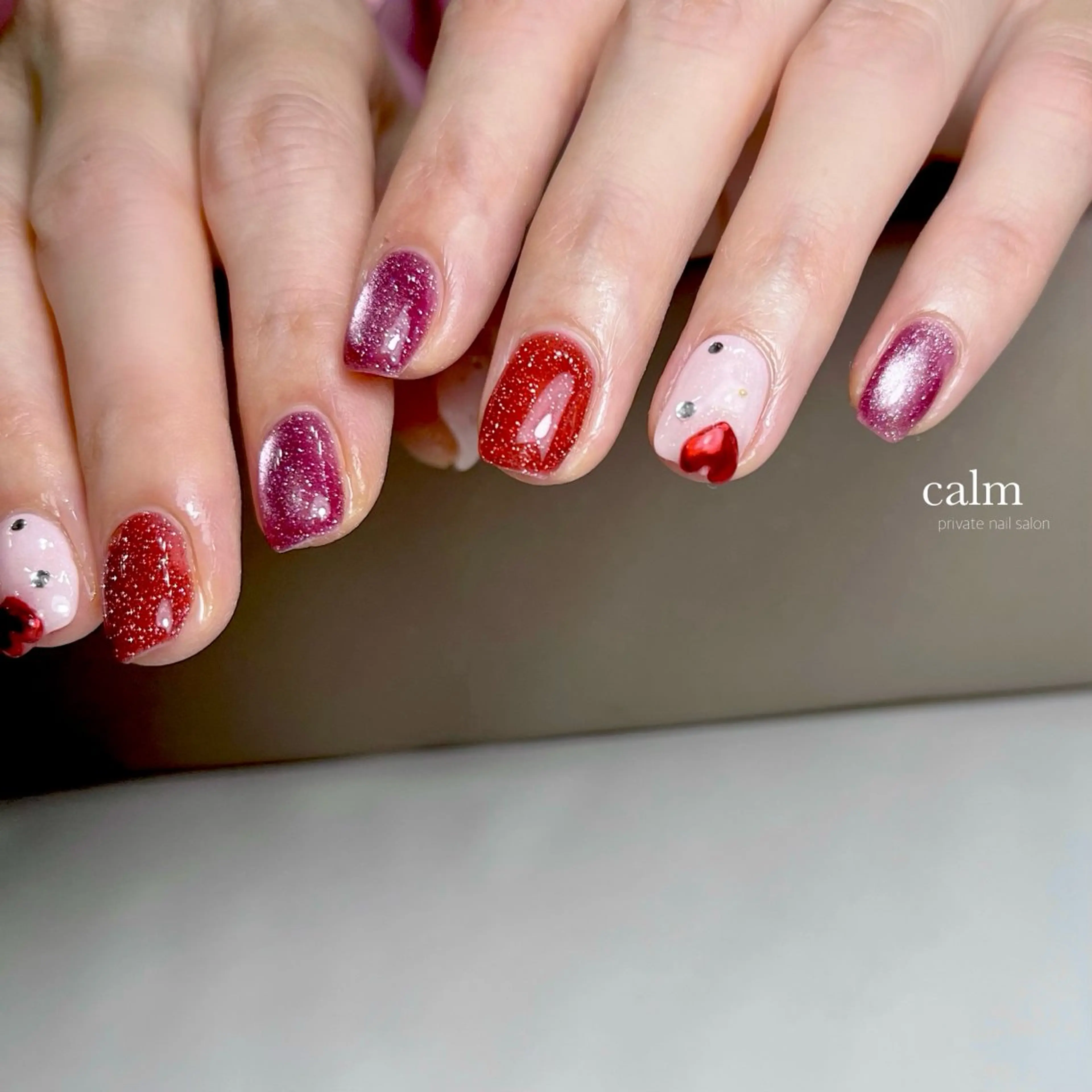 ネイル ハンドネイル calm 〔ｶｰﾑ〕のネイルデザイン