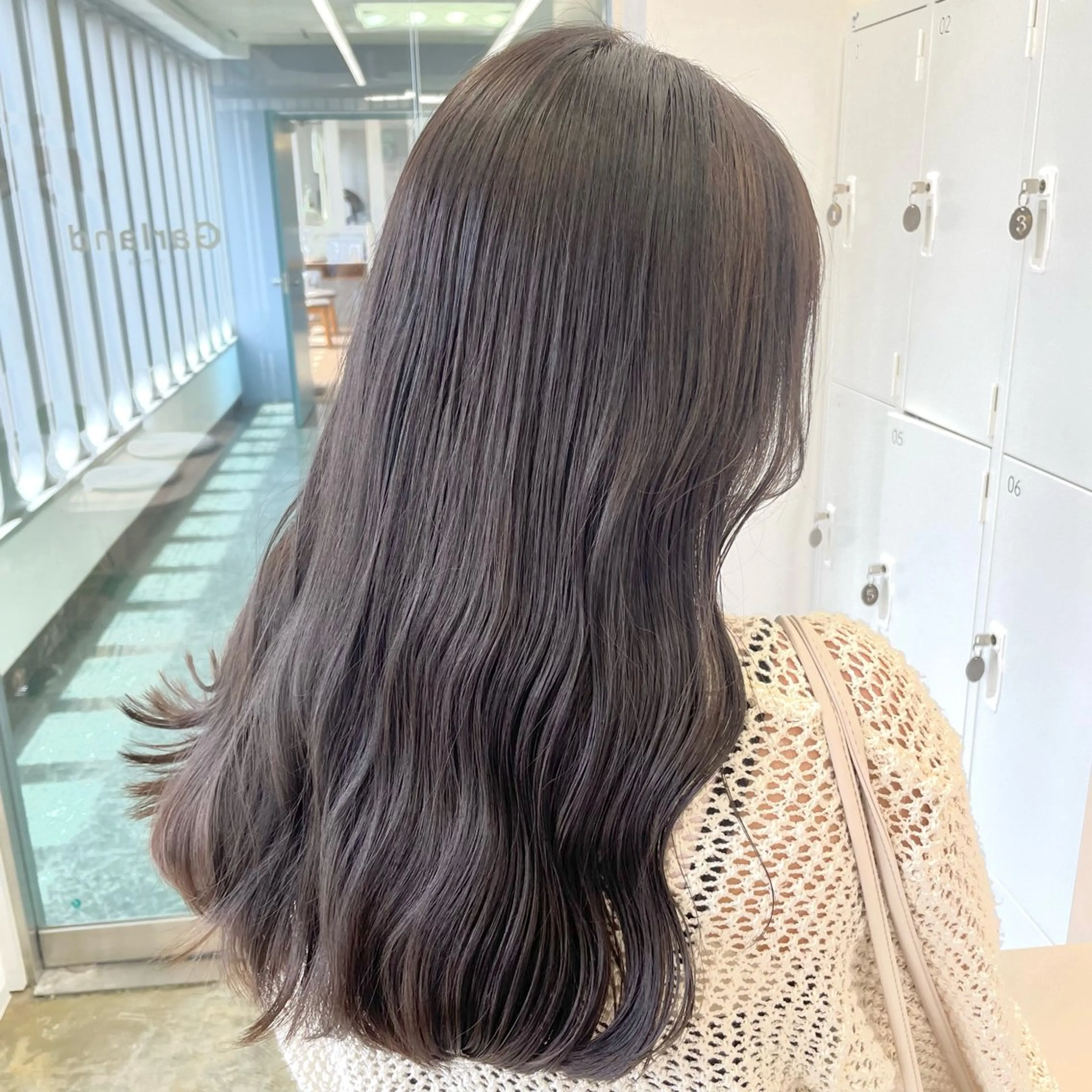 ロング カラー カット ヘアカラー 肌に馴染む暗髪 梅田・増田のヘアスタイル