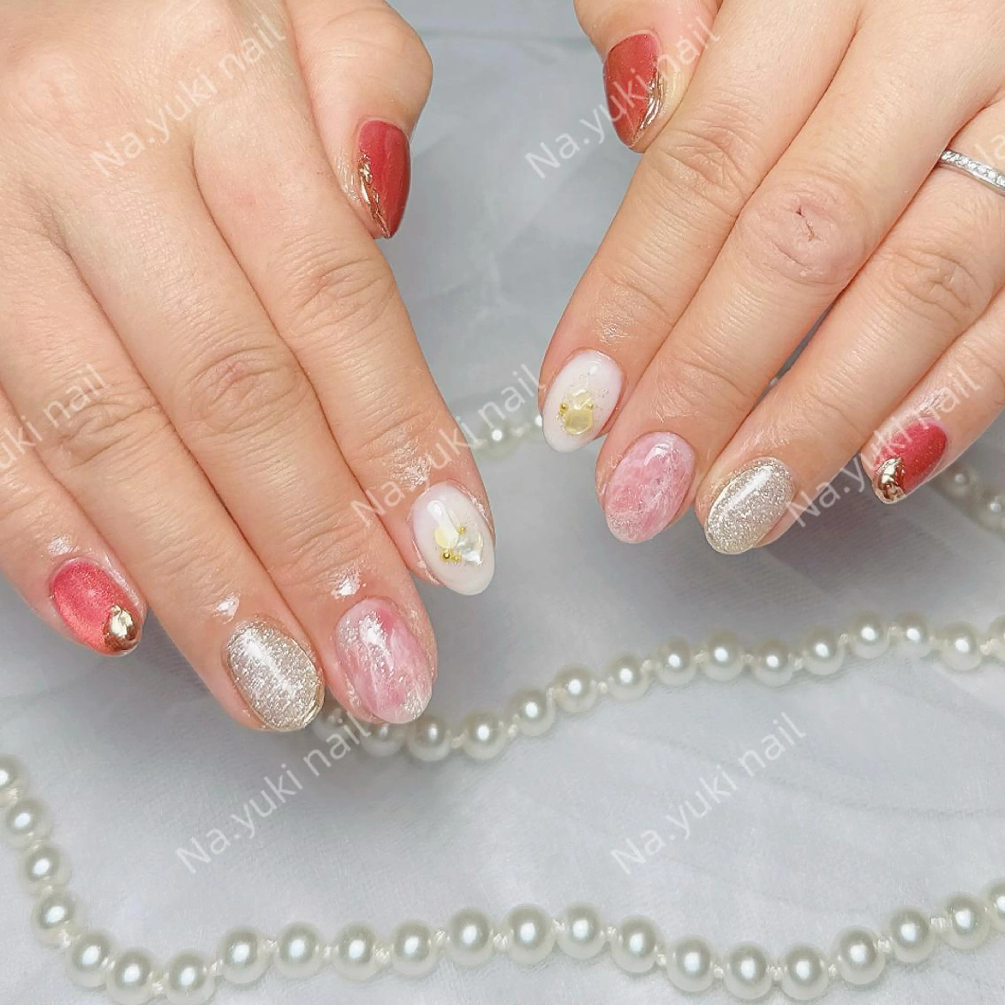 ネイル Queenie 🦋のネイルデザイン