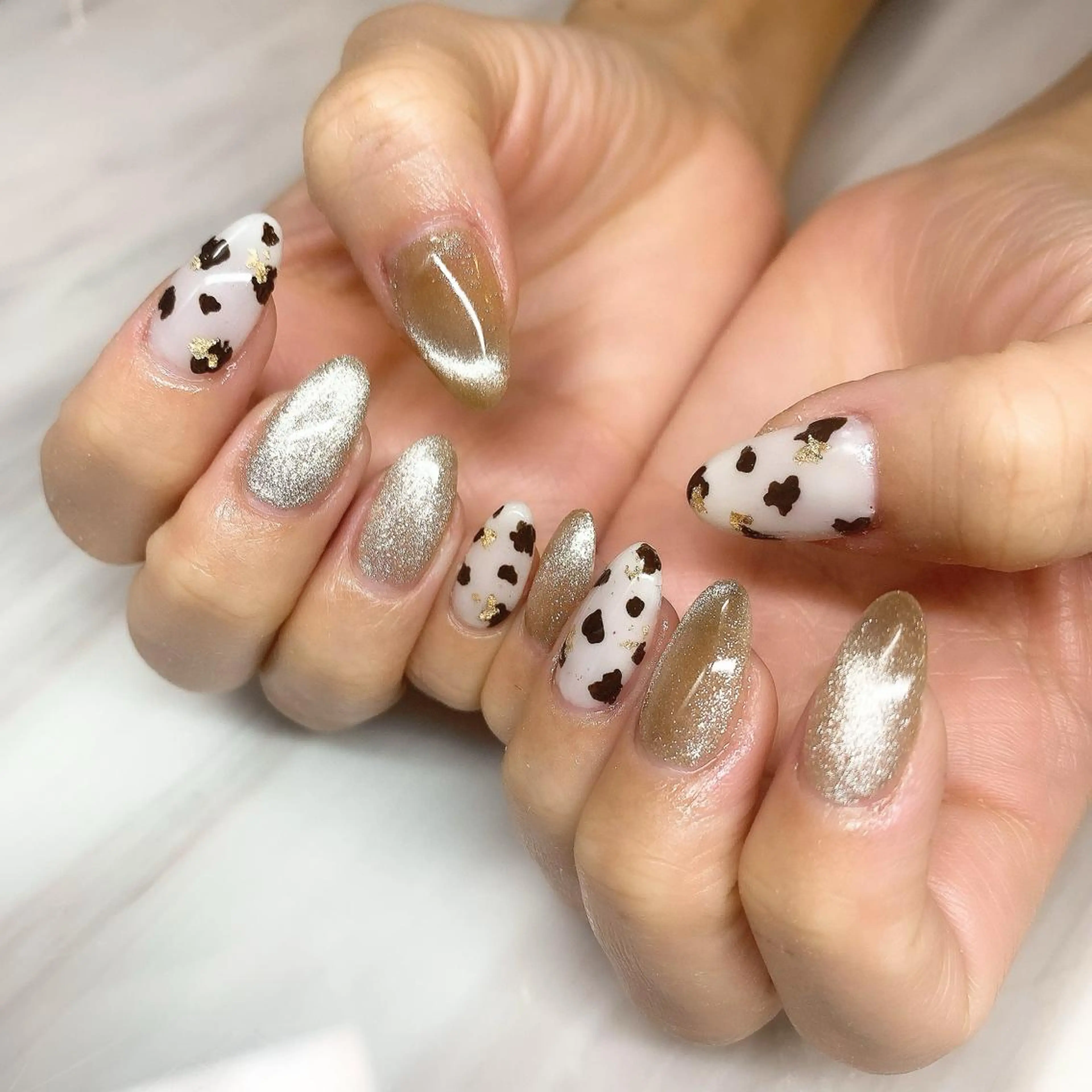 ネイル マグネットネイル vivi nailのネイルデザイン