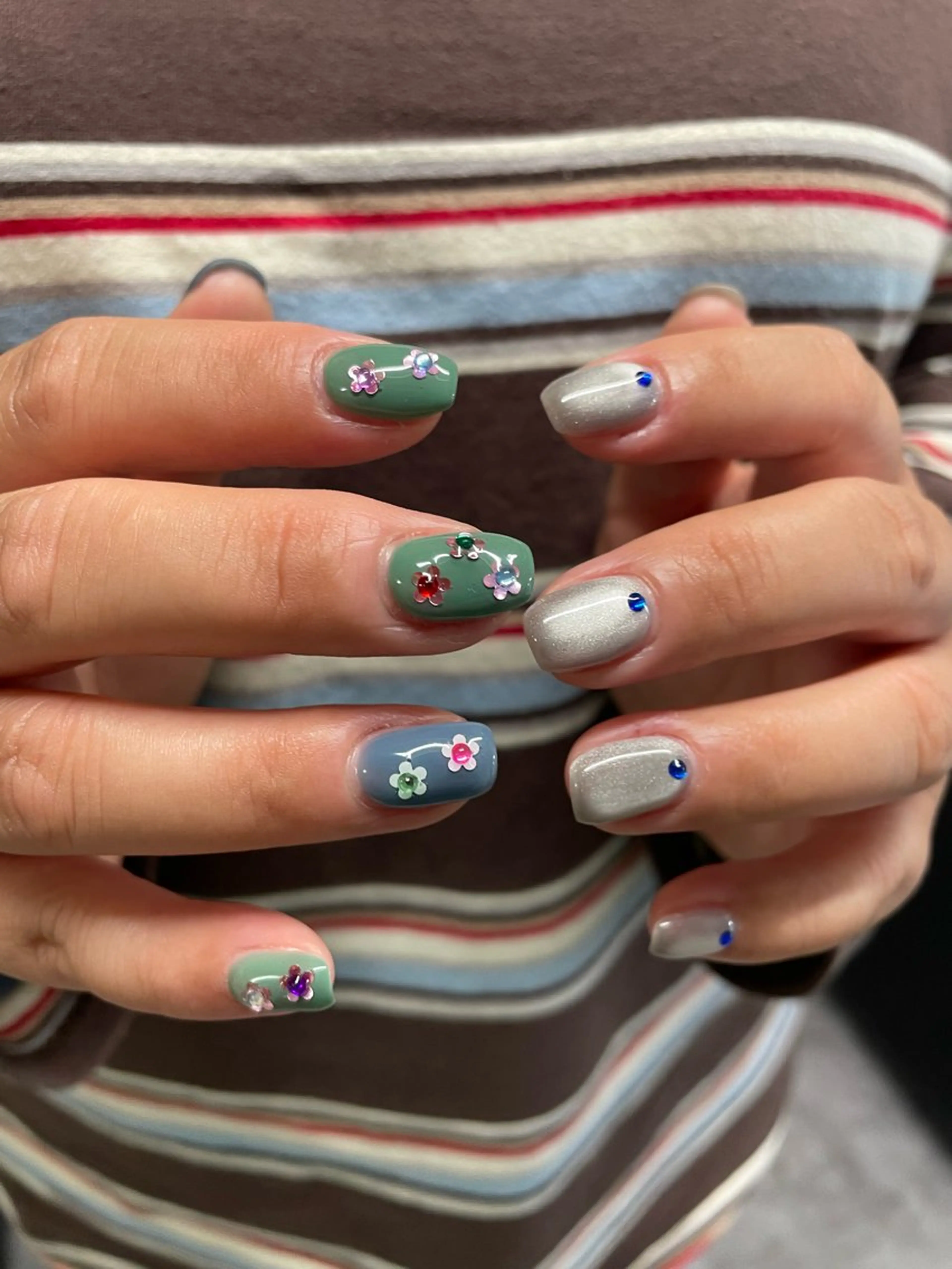 ネイル ハンドネイル nail salon 3🌞越谷のネイルデザイン