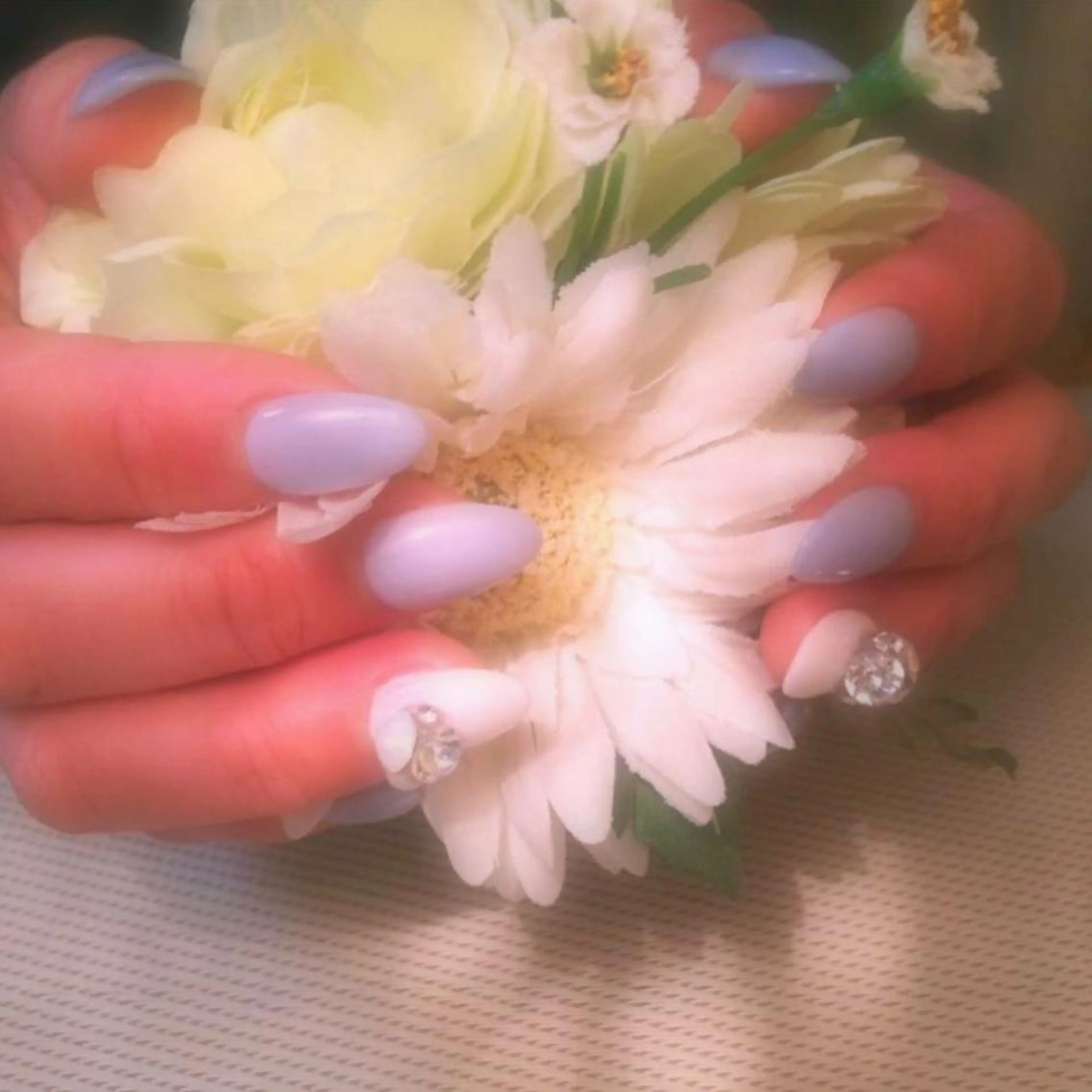 ネイル 長さ出し YUMI NAGAI  のネイルデザイン