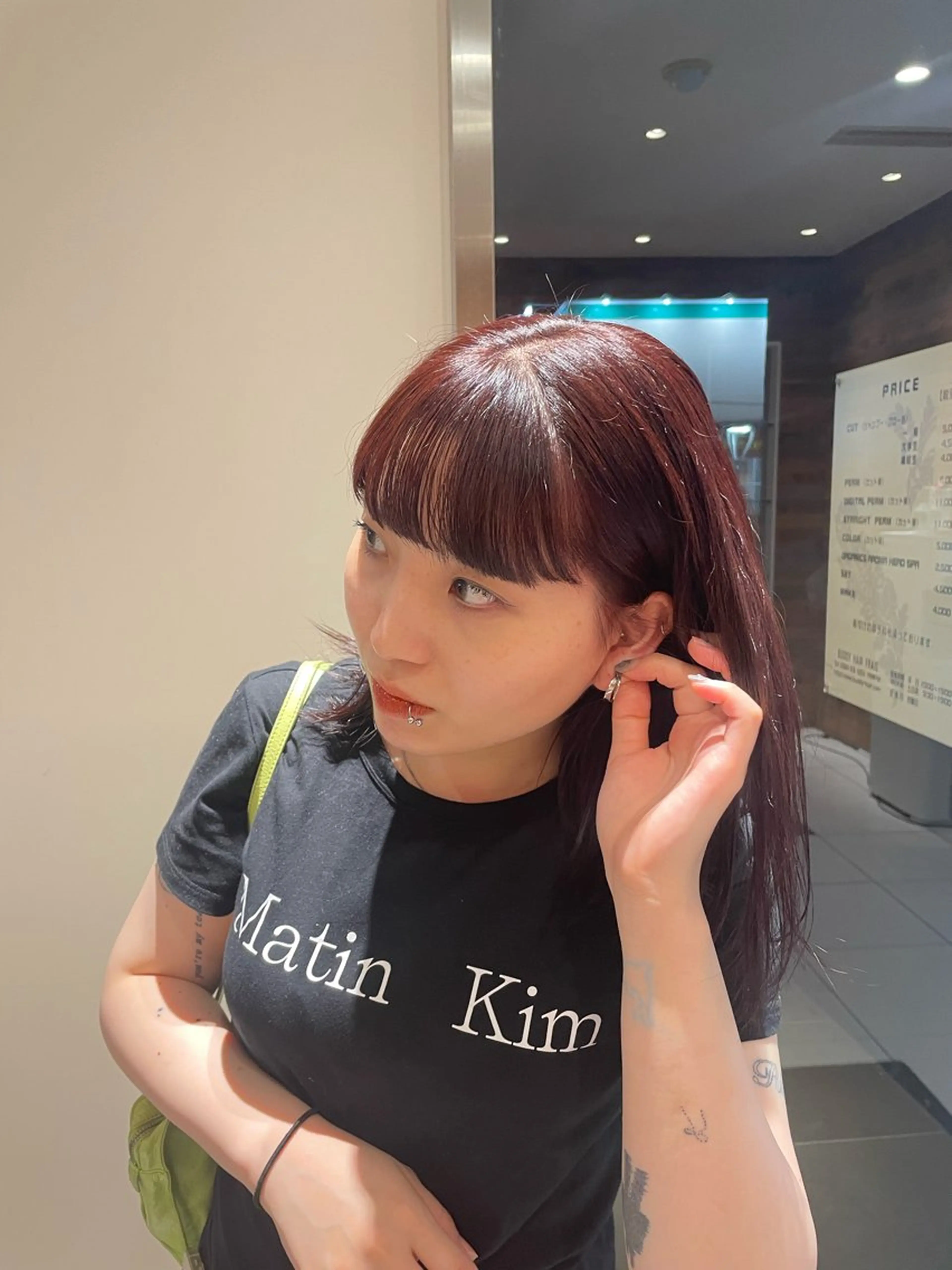 ミディアム カラー ブリーチ ブリーチなしカラー レッドカラー ヘアカラー ハイトーン/ 髪質改善/ヒロタリカのヘアスタイル