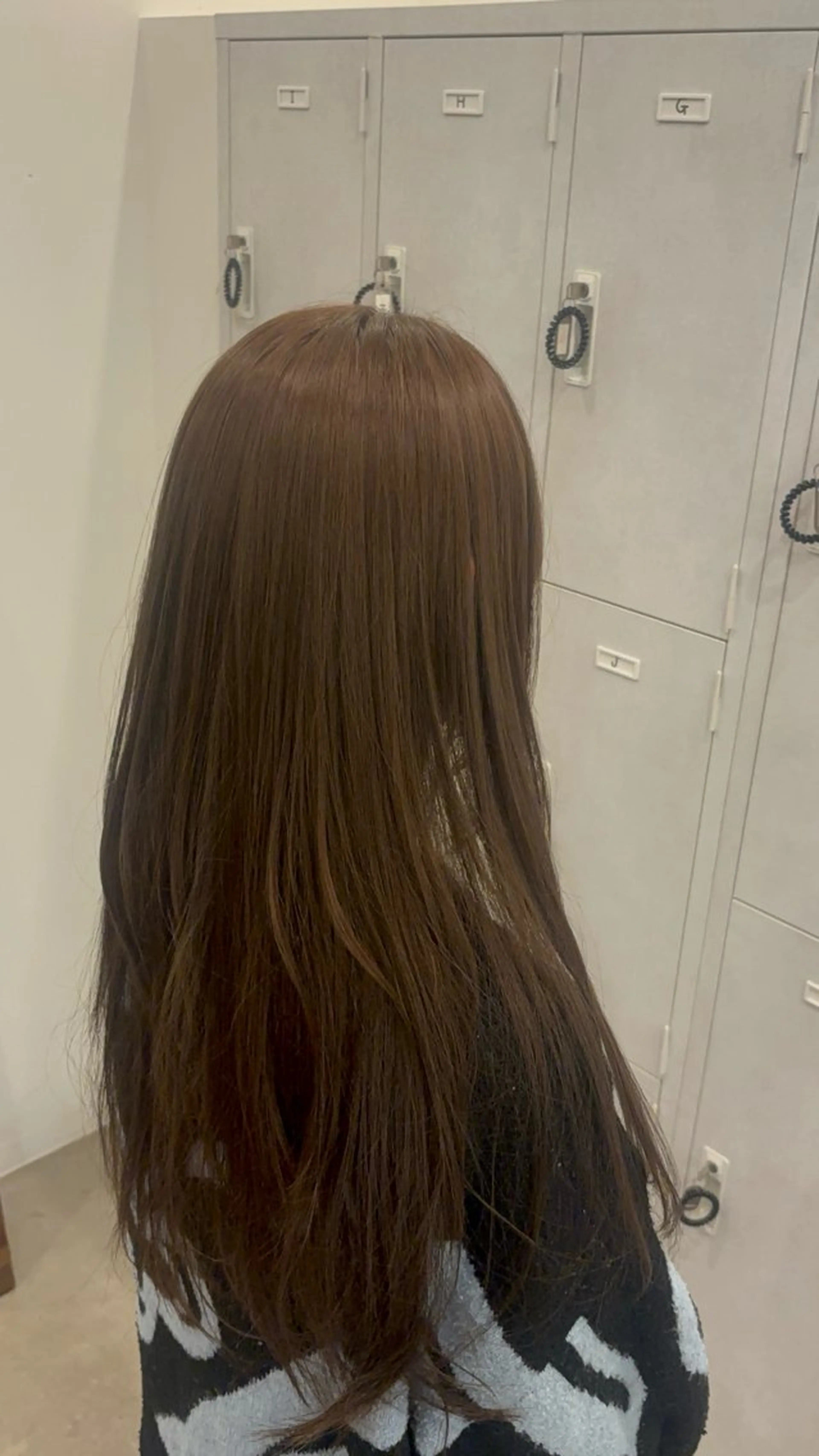 カラー 佐藤 優里のヘアスタイル