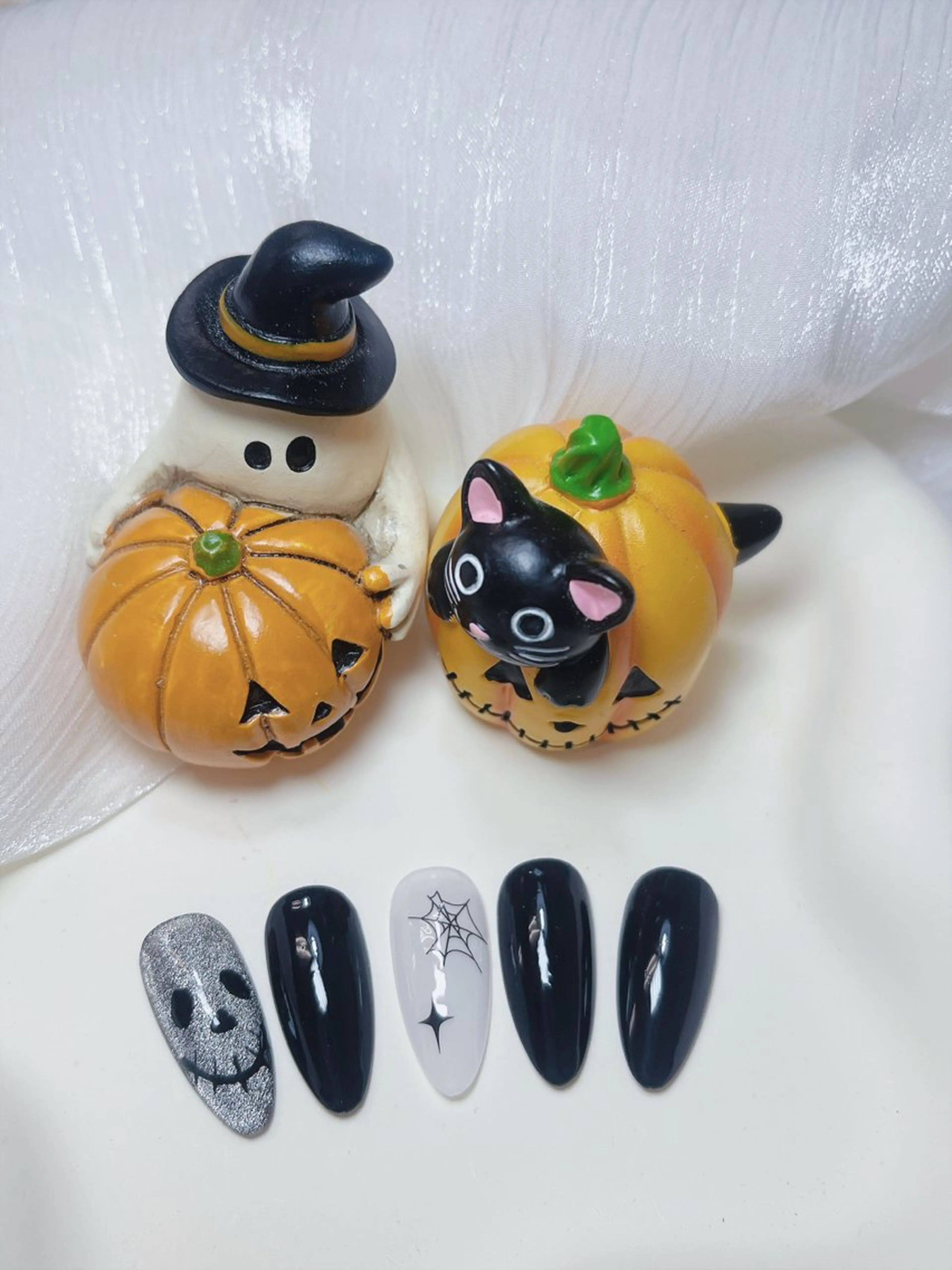 ネイル チークネイル フレンチネイル グラデーション キラキラネイル 韓国ネイル ハンドネイル DUO MI nail salonのネイルデザイン