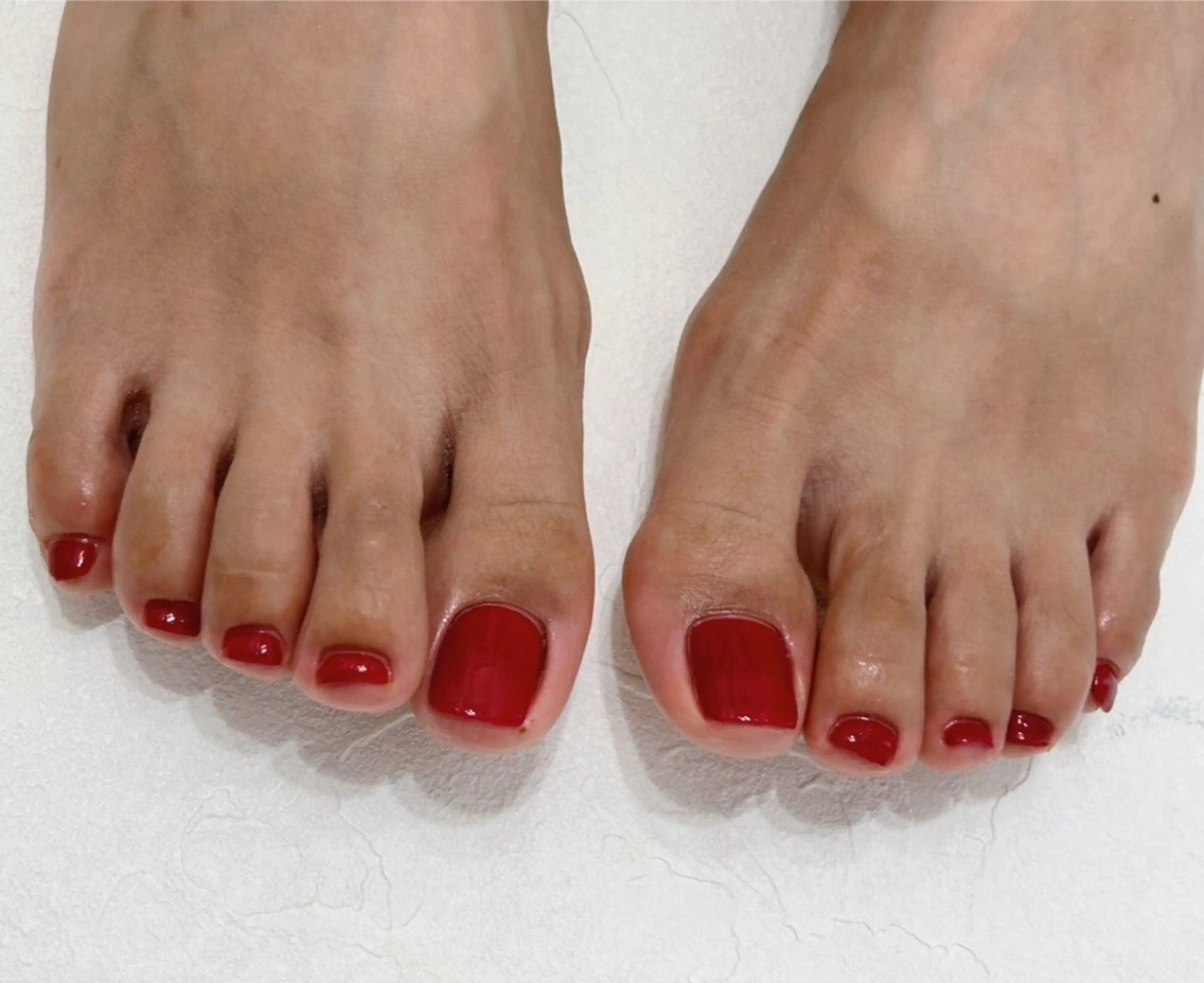 ネイル オーロラネイル フットネイル フレンチネイル ジェルネイル 韓国ネイル フットネイル mogunail &blowのネイルデザイン