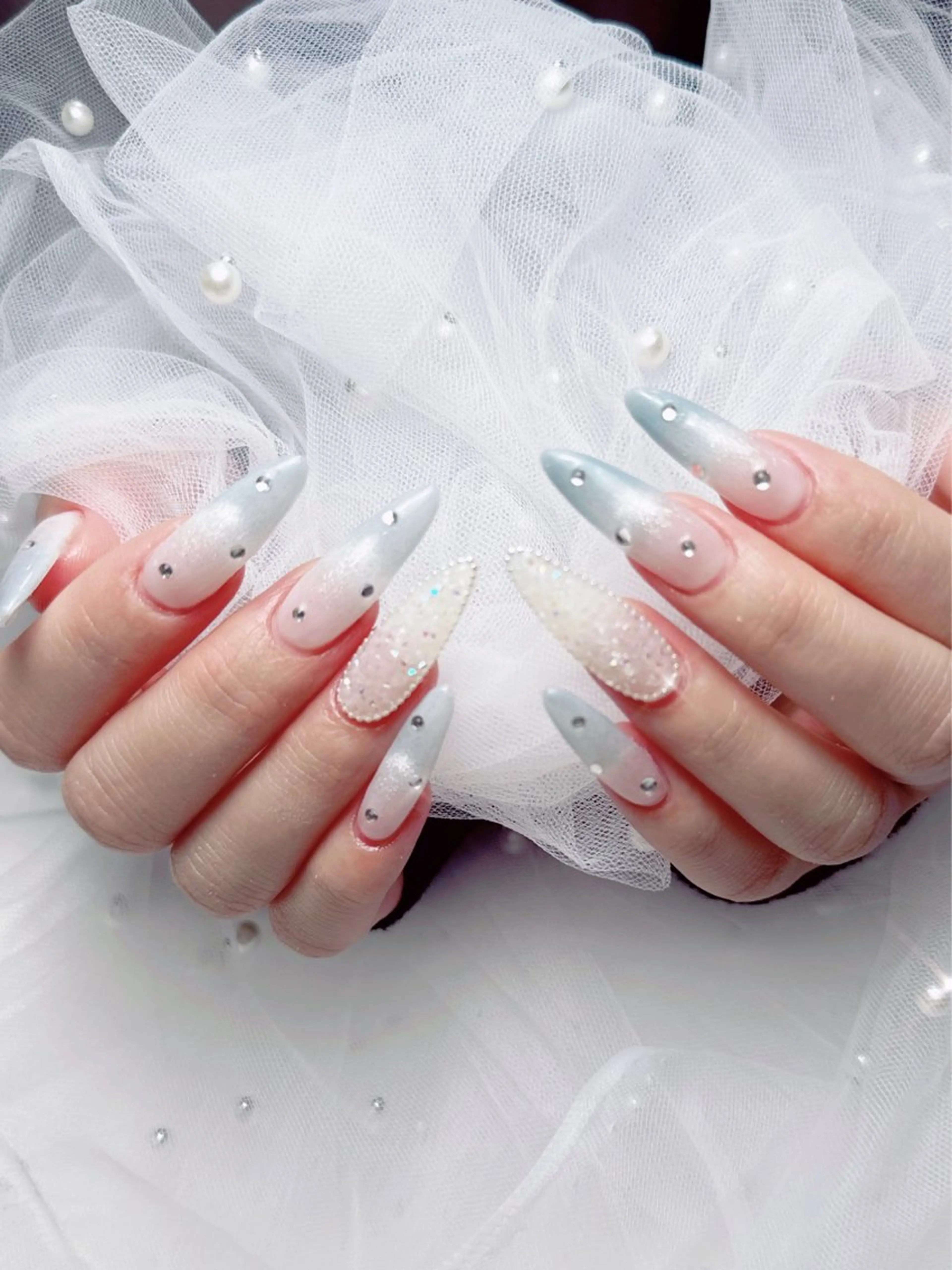 ネイル ハンドネイル ロータス ネイルサロンのネイルデザイン