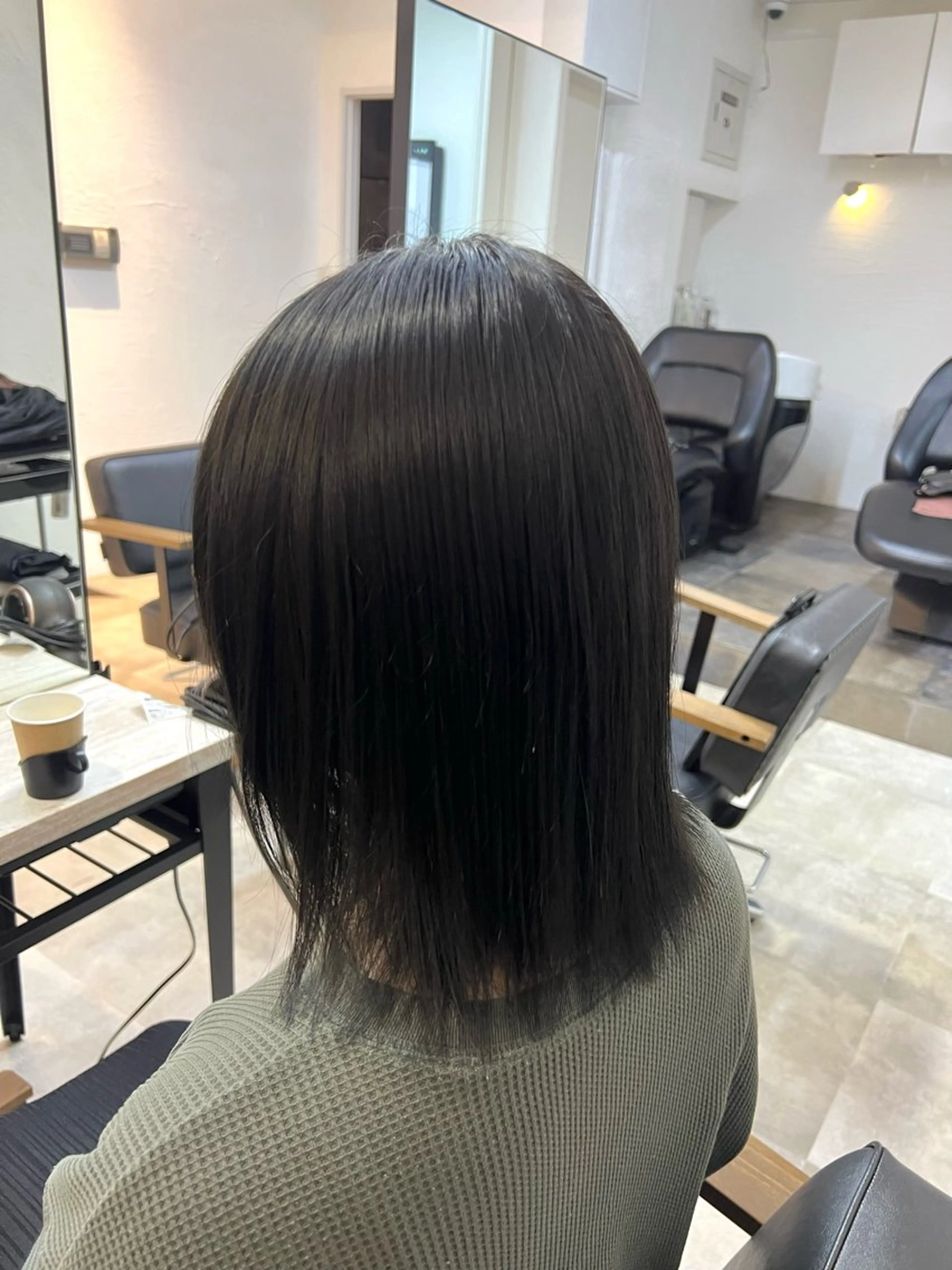 ミディアム カラー 🥀韓国ヘア🥀 宮津真菜のヘアスタイル